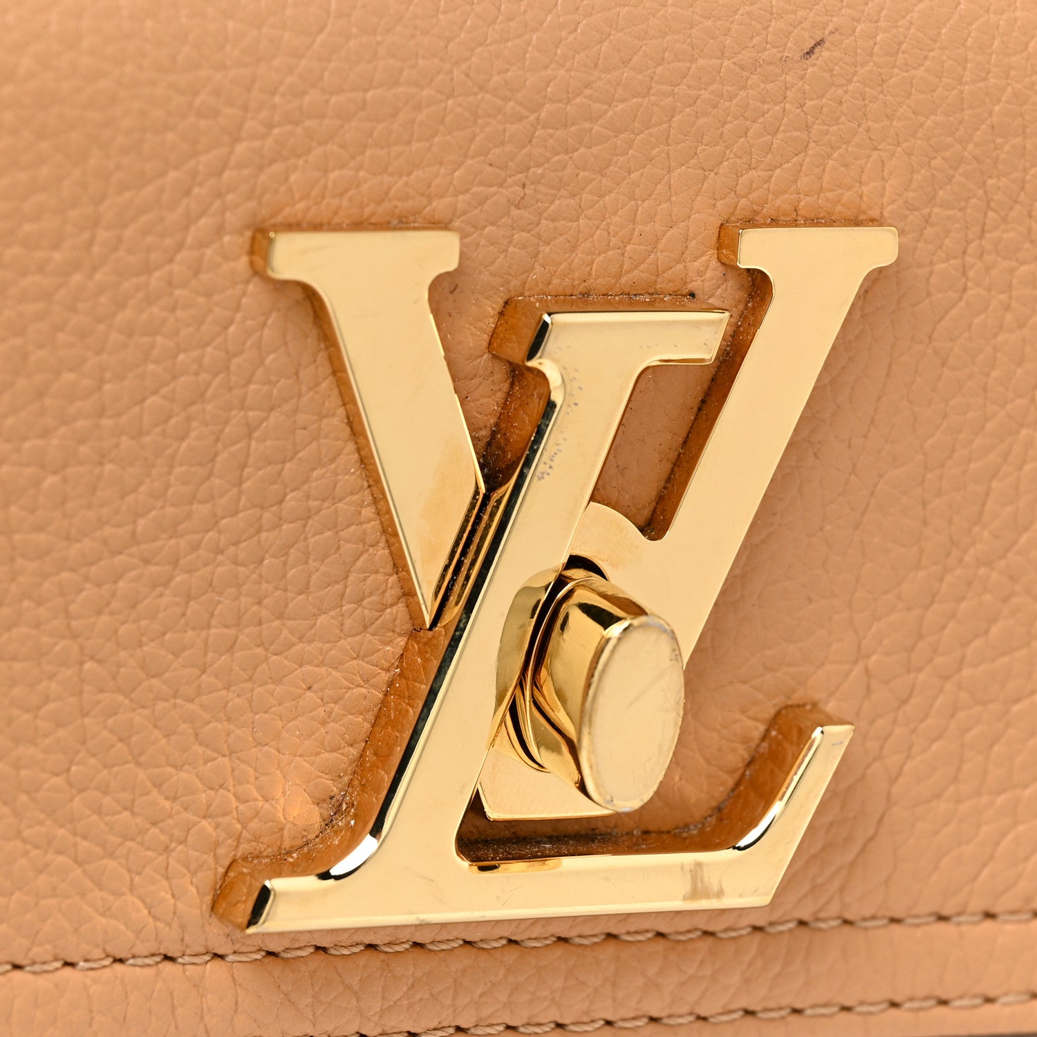 Louis Vuitton Calfskin Lockme Bucket MM Arizona Beige 27 of 27