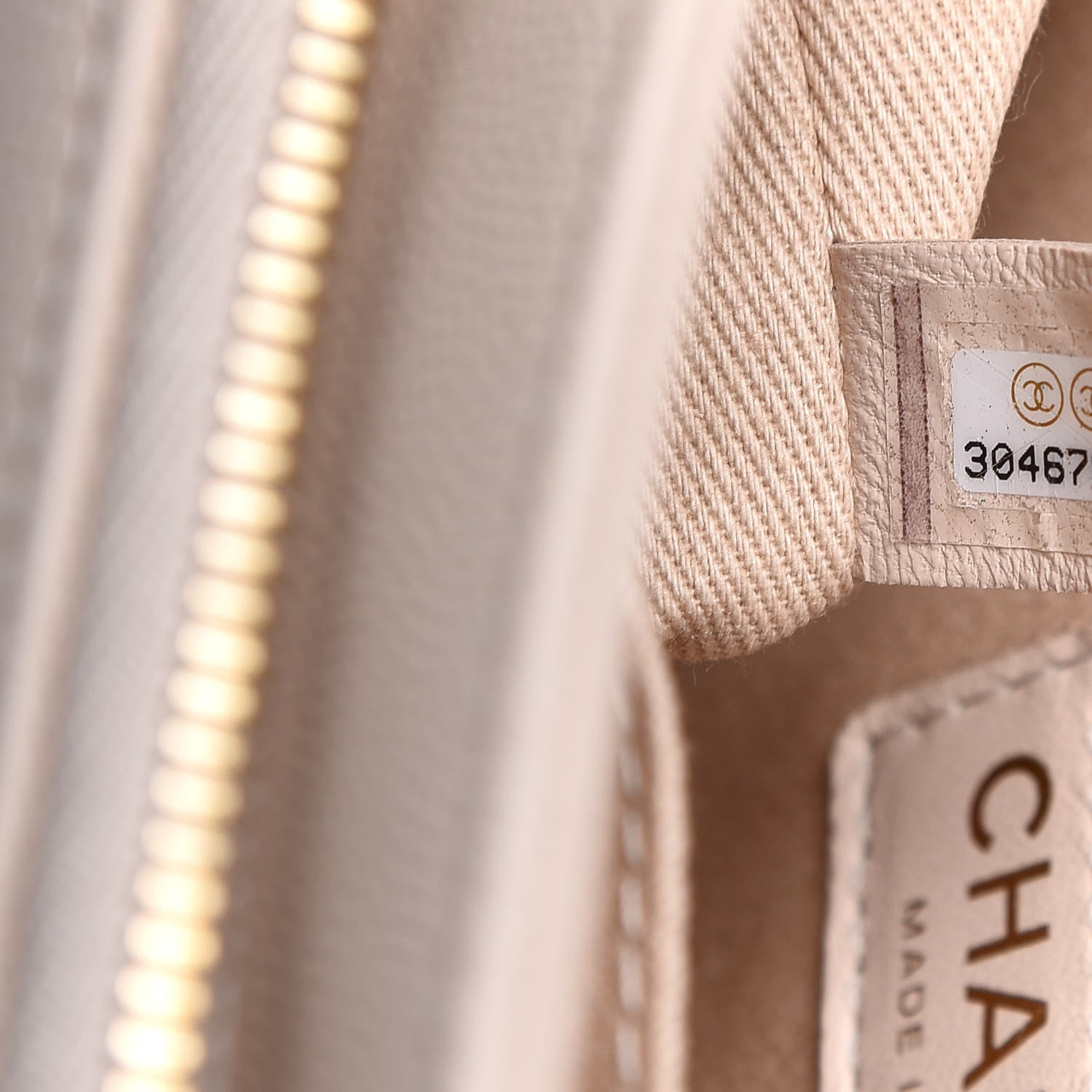Chanel Caviar Quilted Medium Business Affinity Flap Beige 7 of 11