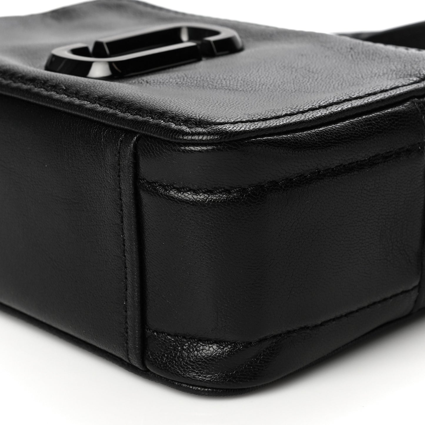 Supple Natural Grain Calfskin The Softshot 21 Bag Black
