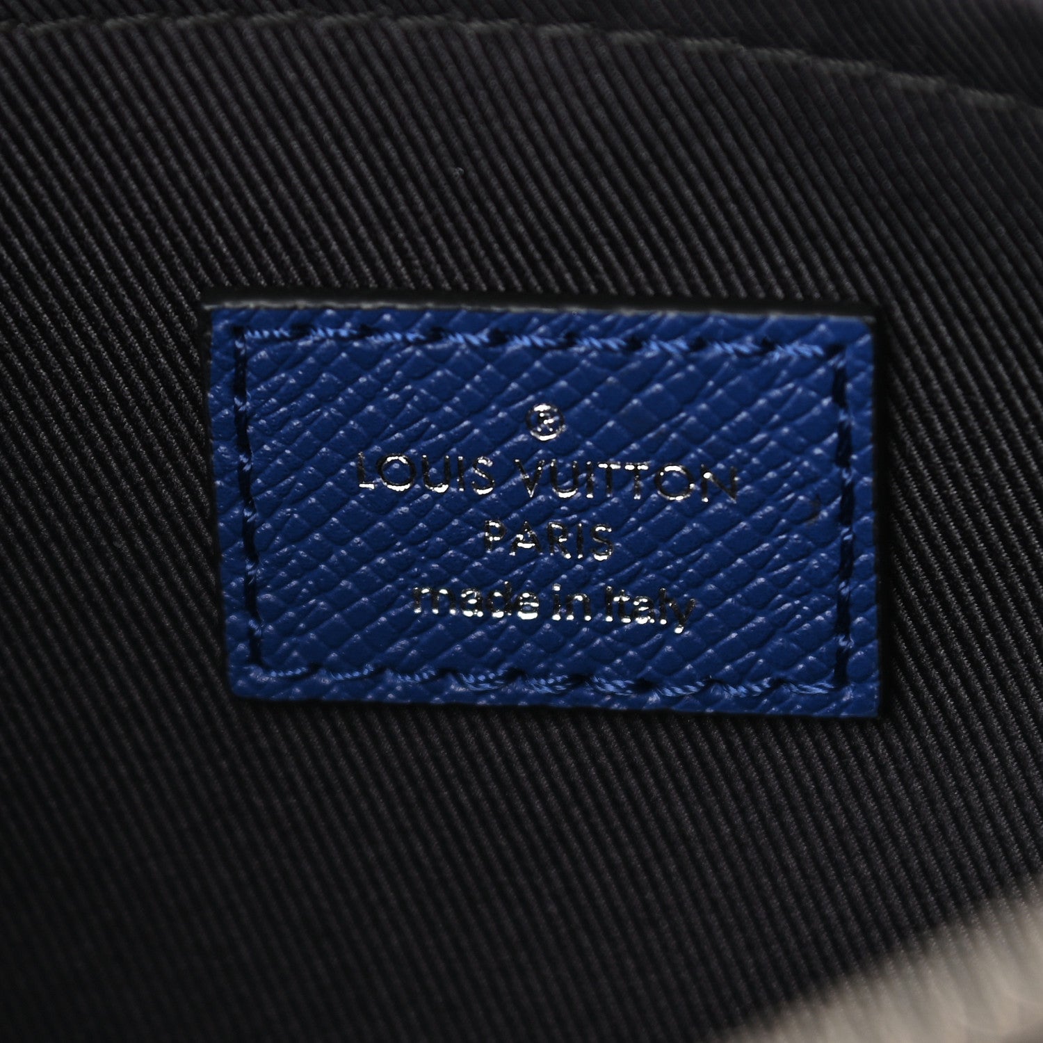 Louis Vuitton Taiga Monogram Outdoor Messenger Cobalt 6 of 9