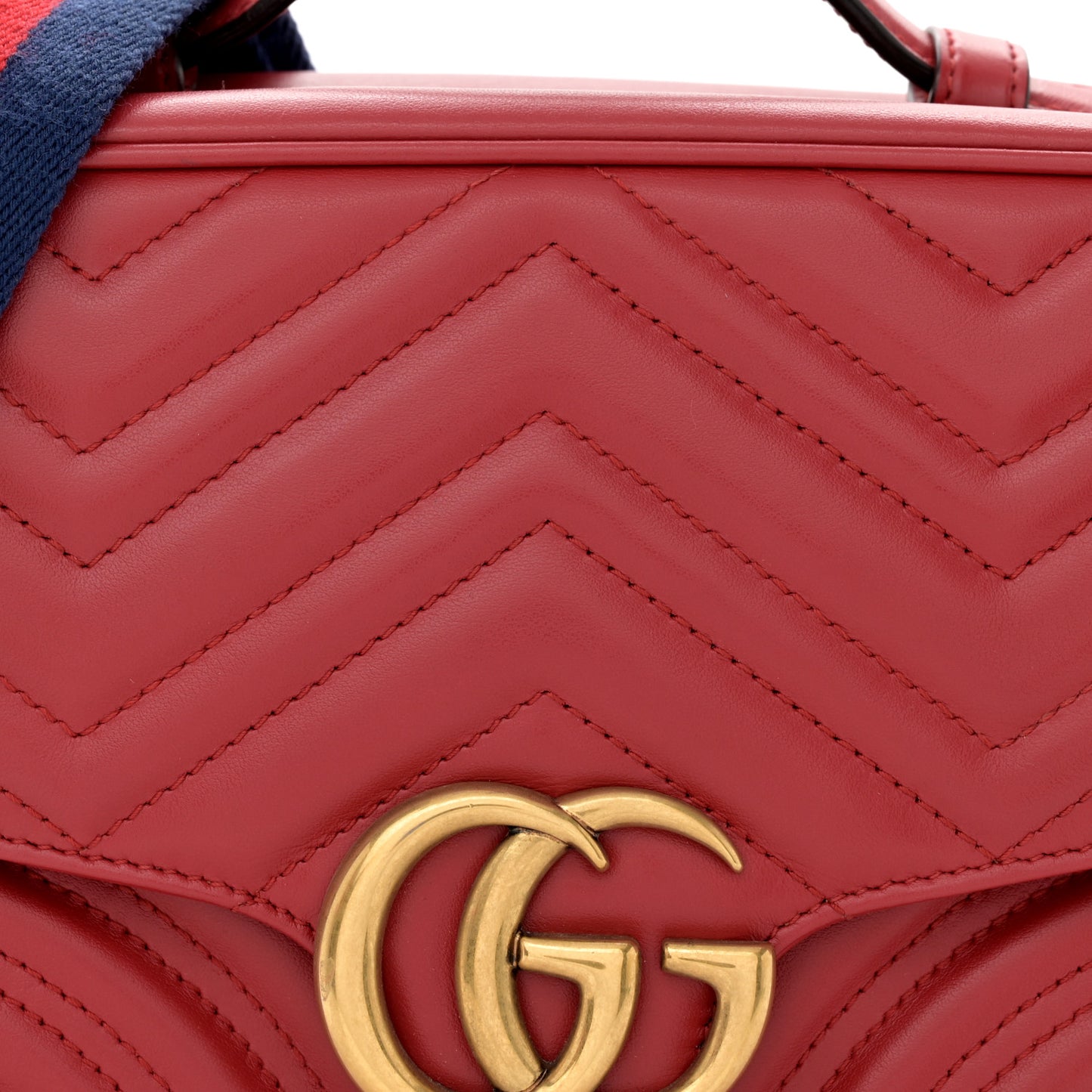 Calfskin Matelasse Sylvie Web Small GG Marmont Top Handle Shoulder Bag Hibiscus Red