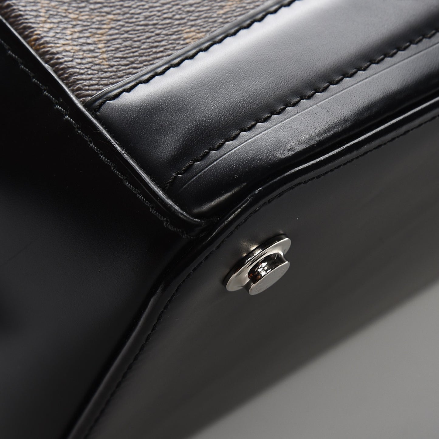 Monogram Dora MM Black