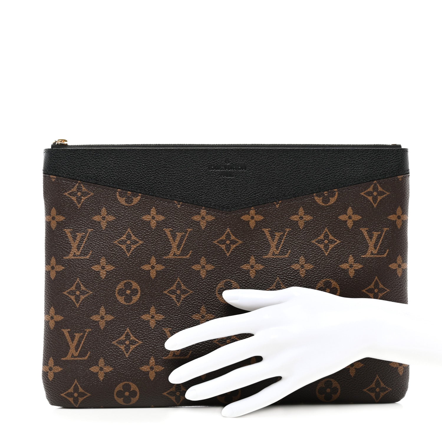 Louis Vuitton Monogram Daily Pouch Black 2 of 6