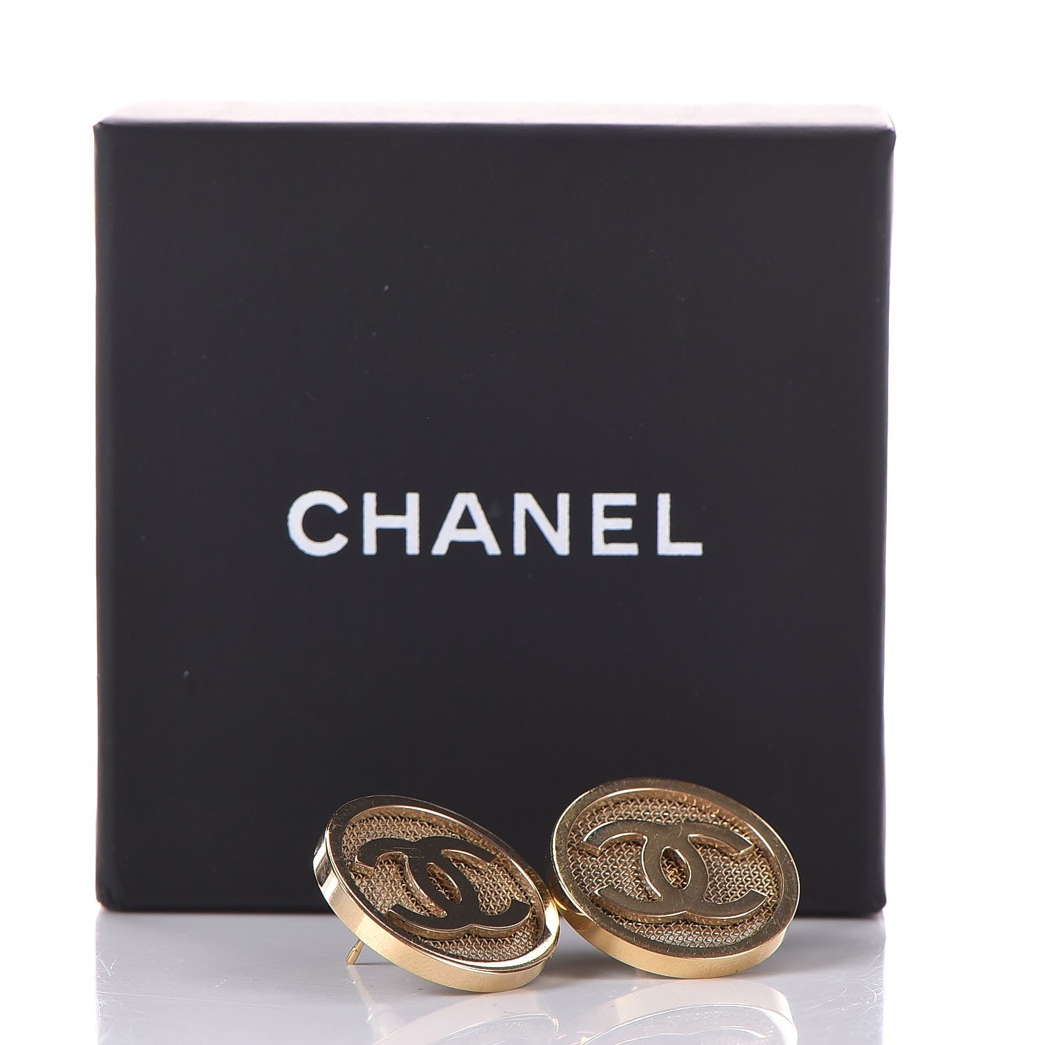 Chanel Mesh CC Earrings Light Gold 5 of 5