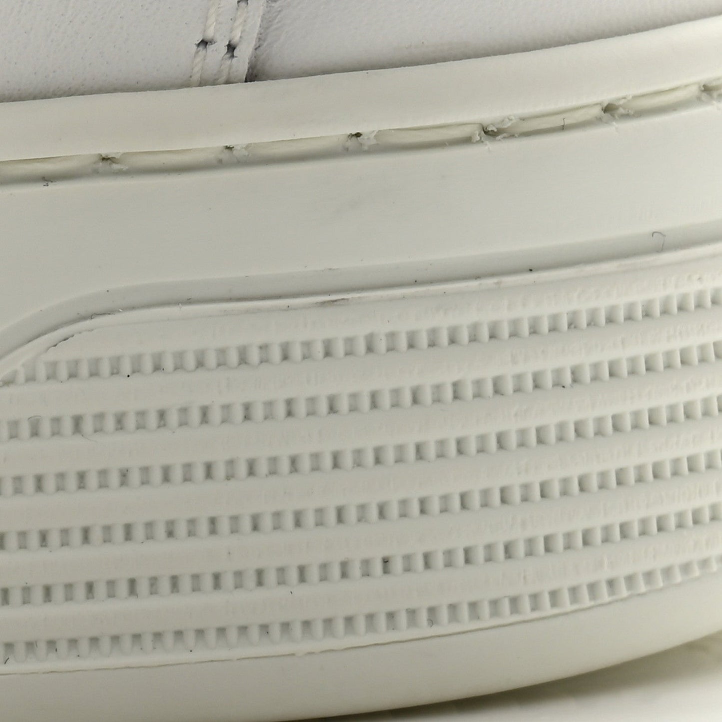 Calfskin CC Womens Sneakers 36 White