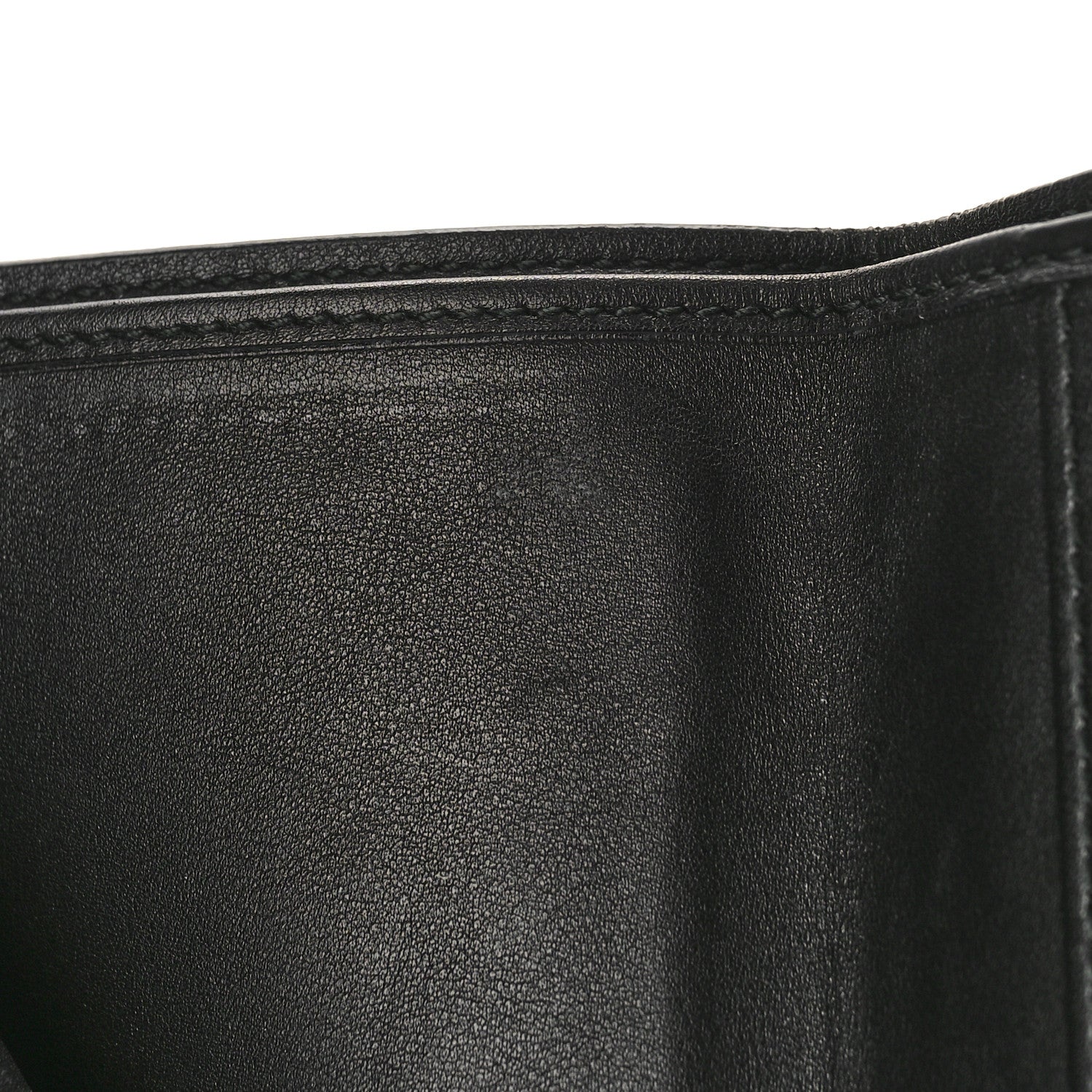 Gucci Microguccissima Passport Case Black 10 of 10