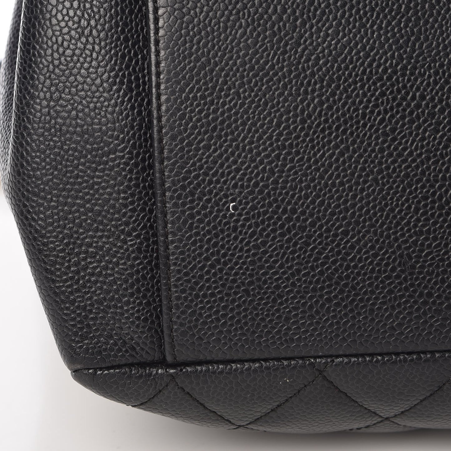 Caviar Quilted Grand Shopping Tote GST Black