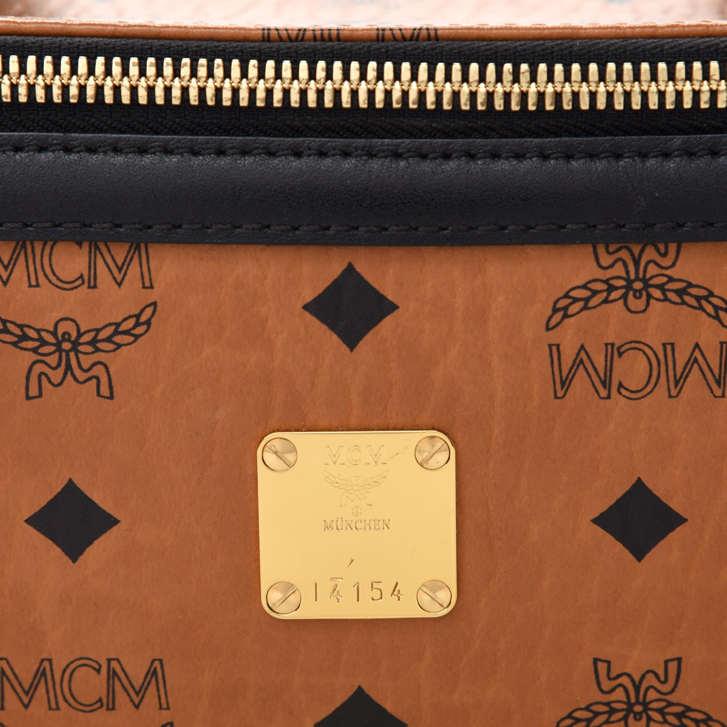 MCM Visetos Vanity Case Cognac Black 11 of 11