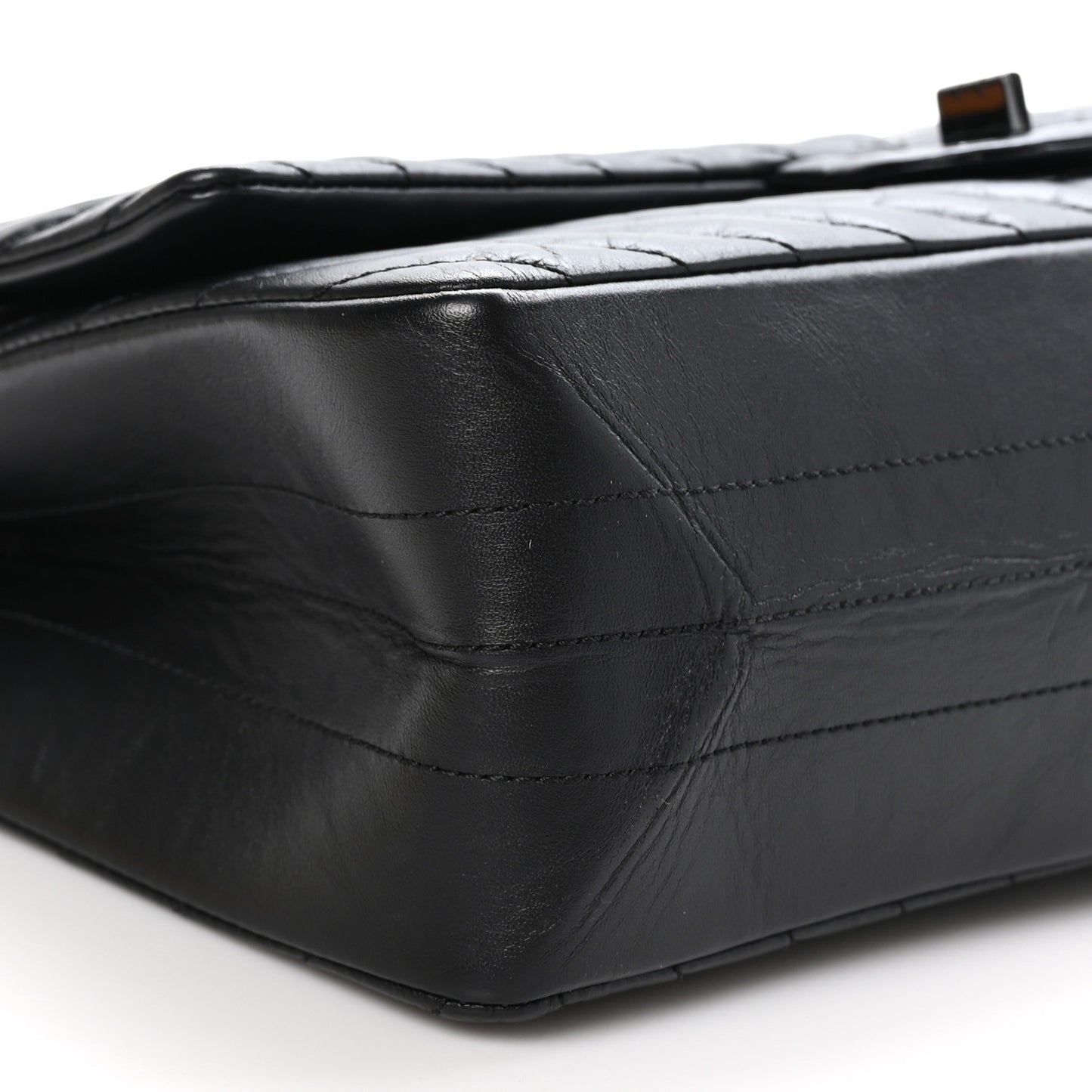 Aged Calfskin Chevron Quilted 2.55 Reissue 226 So Black