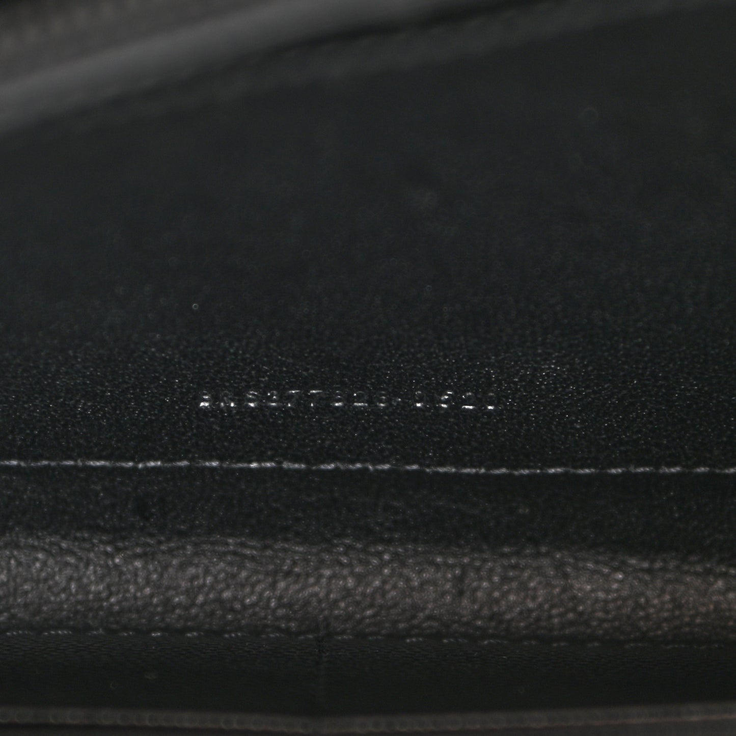 Grain De Poudre Matelasse Chevron Monogram Chain Wallet Black