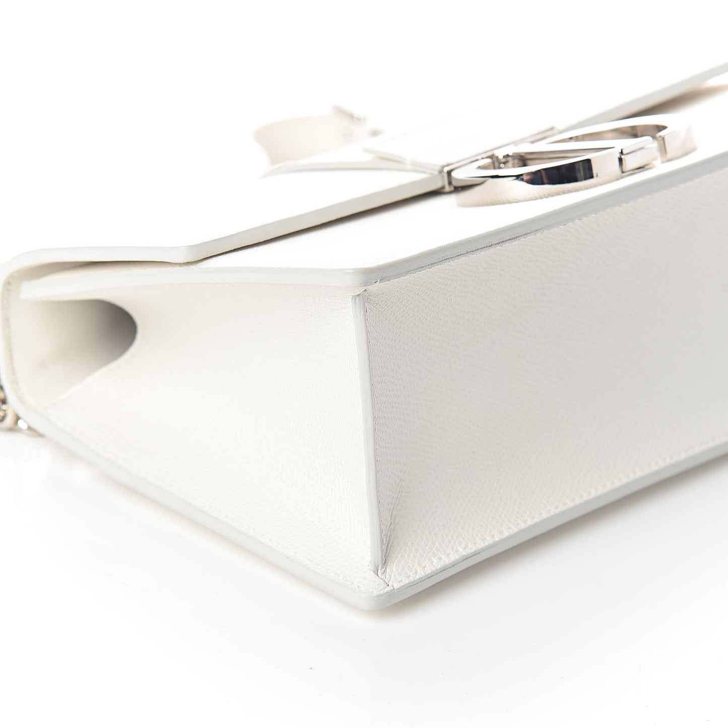 Grained Calfskin 30 Montaigne Chain Flap Bag White