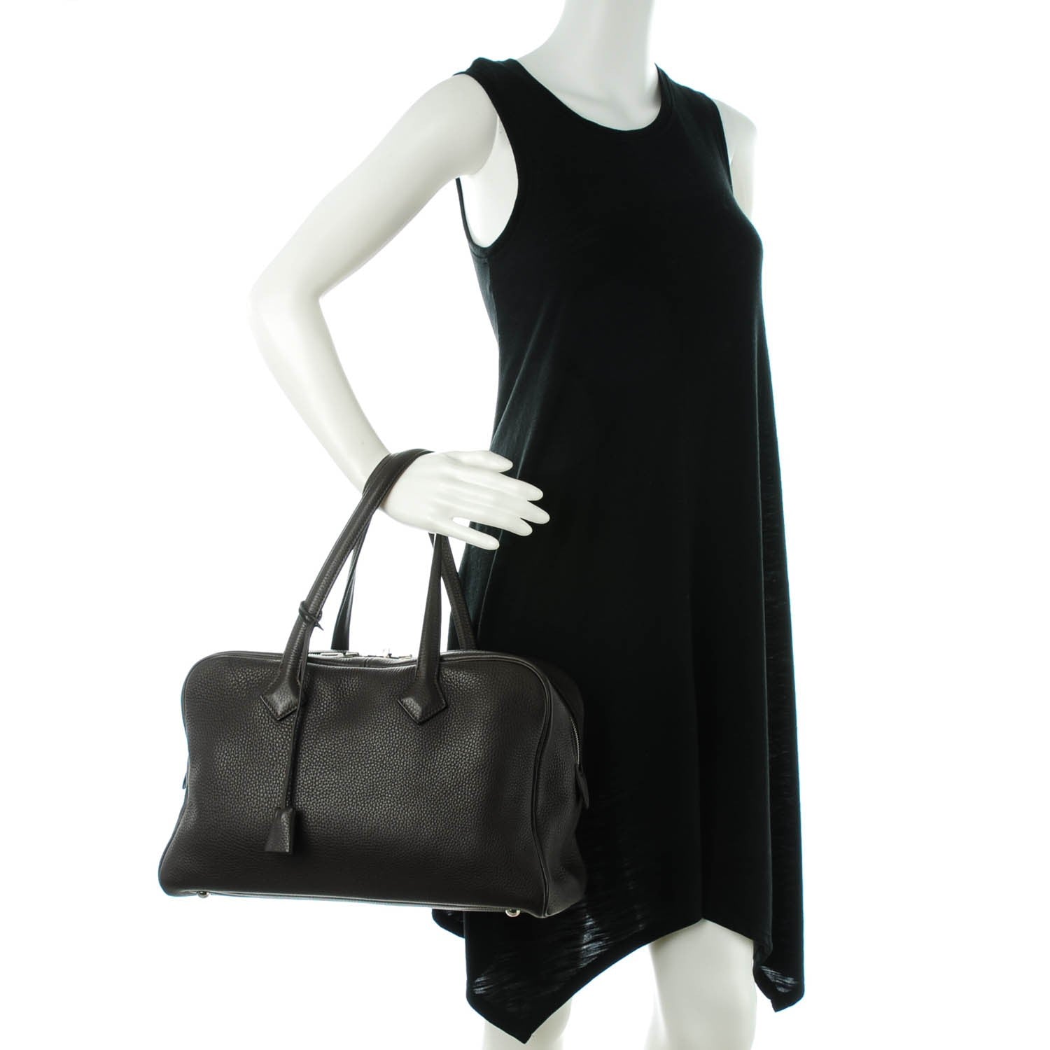 Hermes Taurillon Clemence Victoria II 35 Chocolate 2 of 10