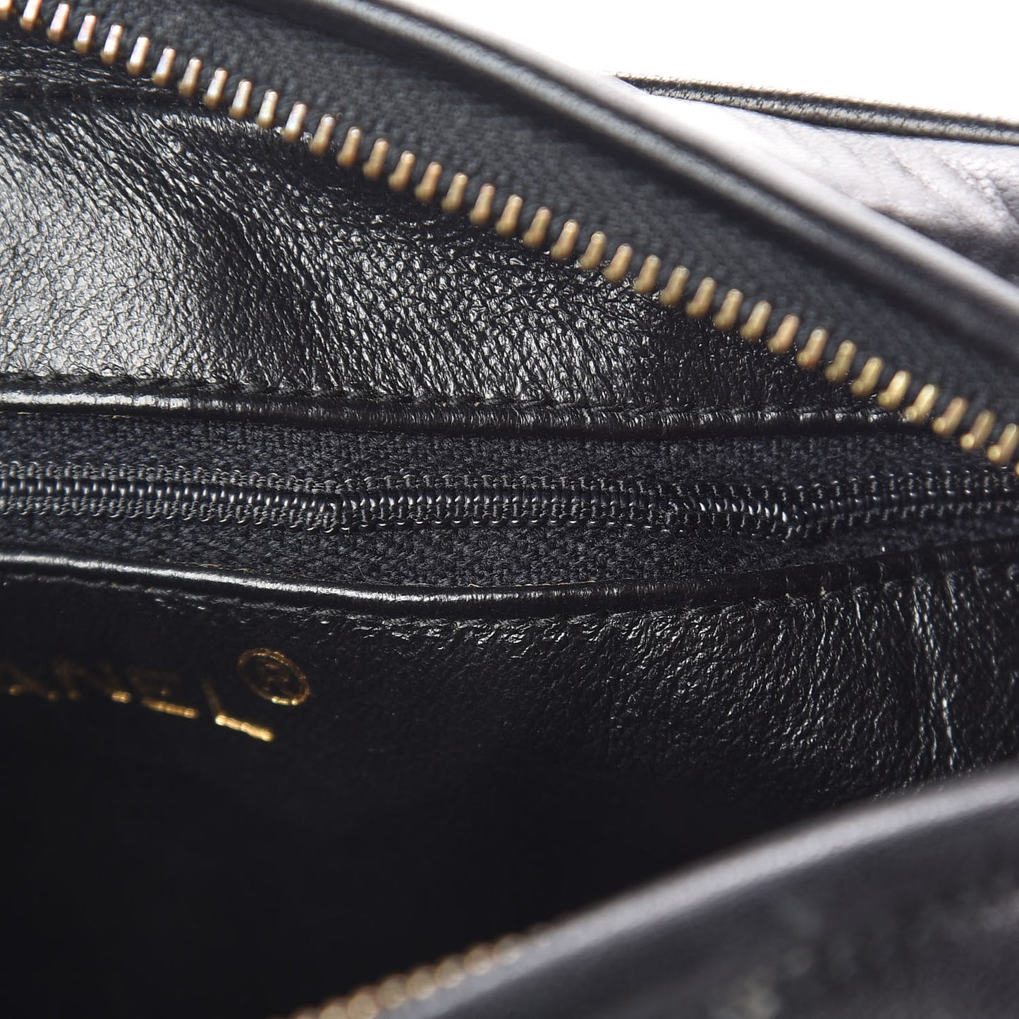 Lambskin Quilted CC Tassel Camera Case Black