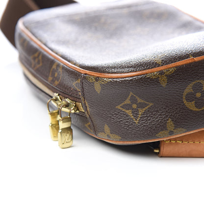 Louis Vuitton Monogram Pochette Gange 7 of 9