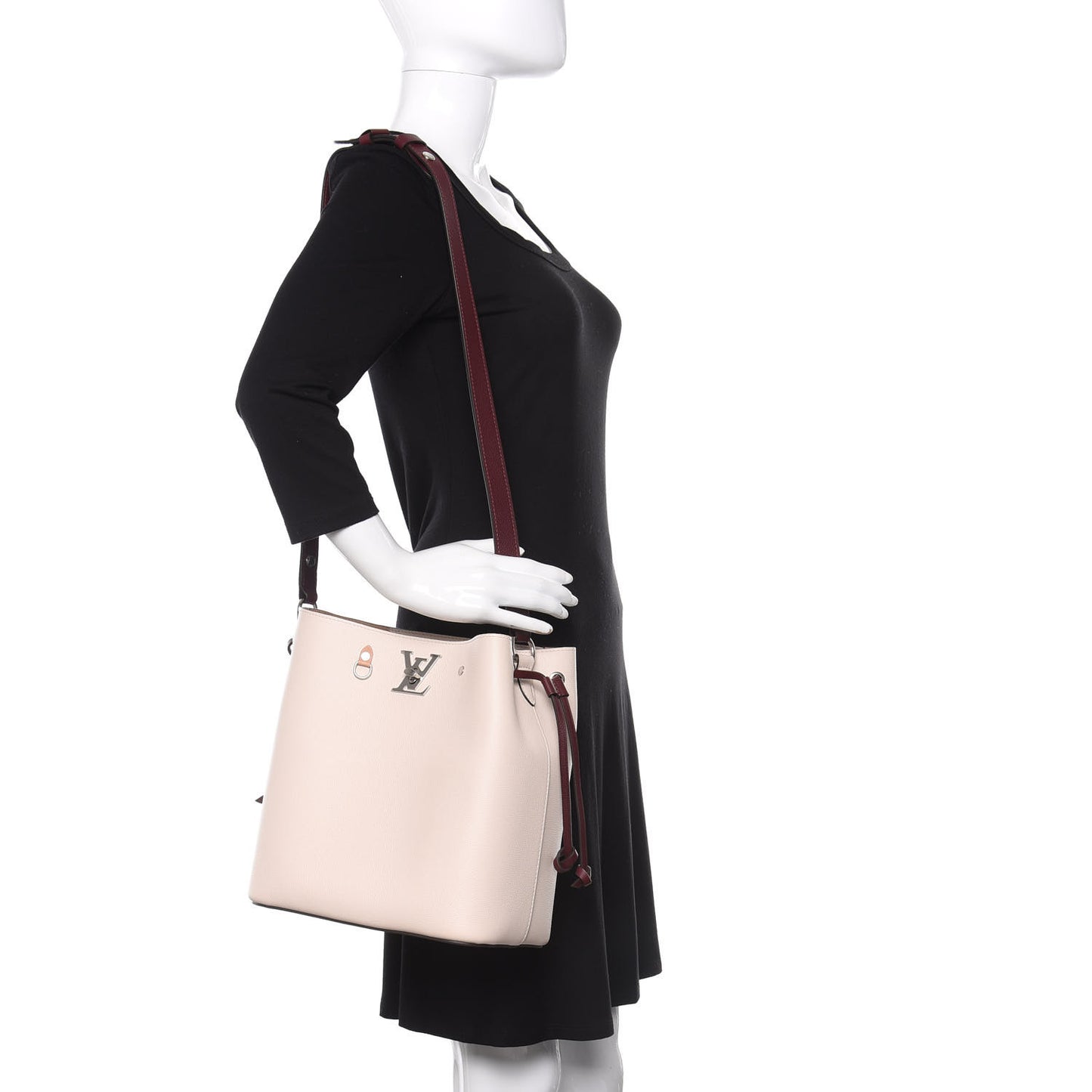 Calfskin Lockme Bucket Soie Quartz Calla