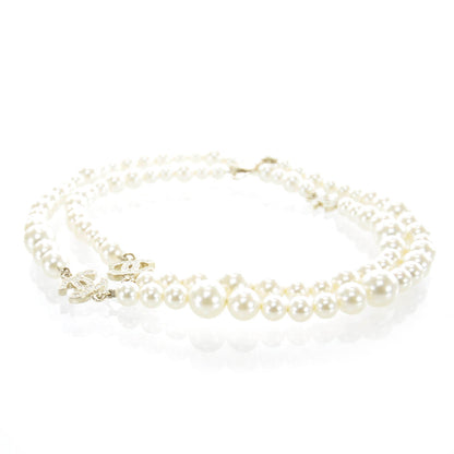 Chanel Crystal CC Pearl Necklace 2 of 6
