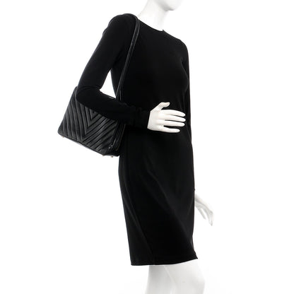 Chanel Lambskin Chevron Quilted Shoulder Bag Black 2 of 10