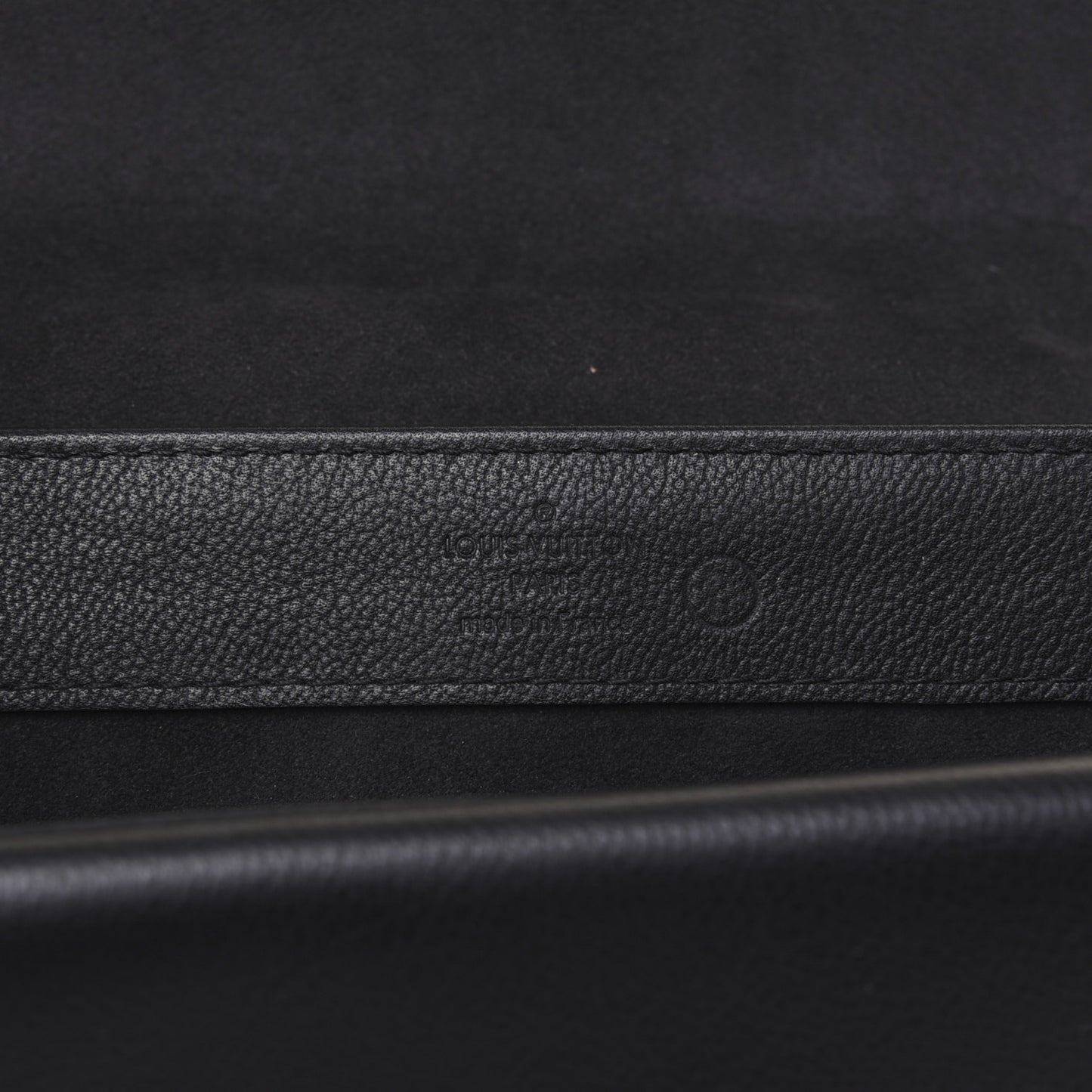 Monogram Cuir Plume Ecume Very Chain Bag Black