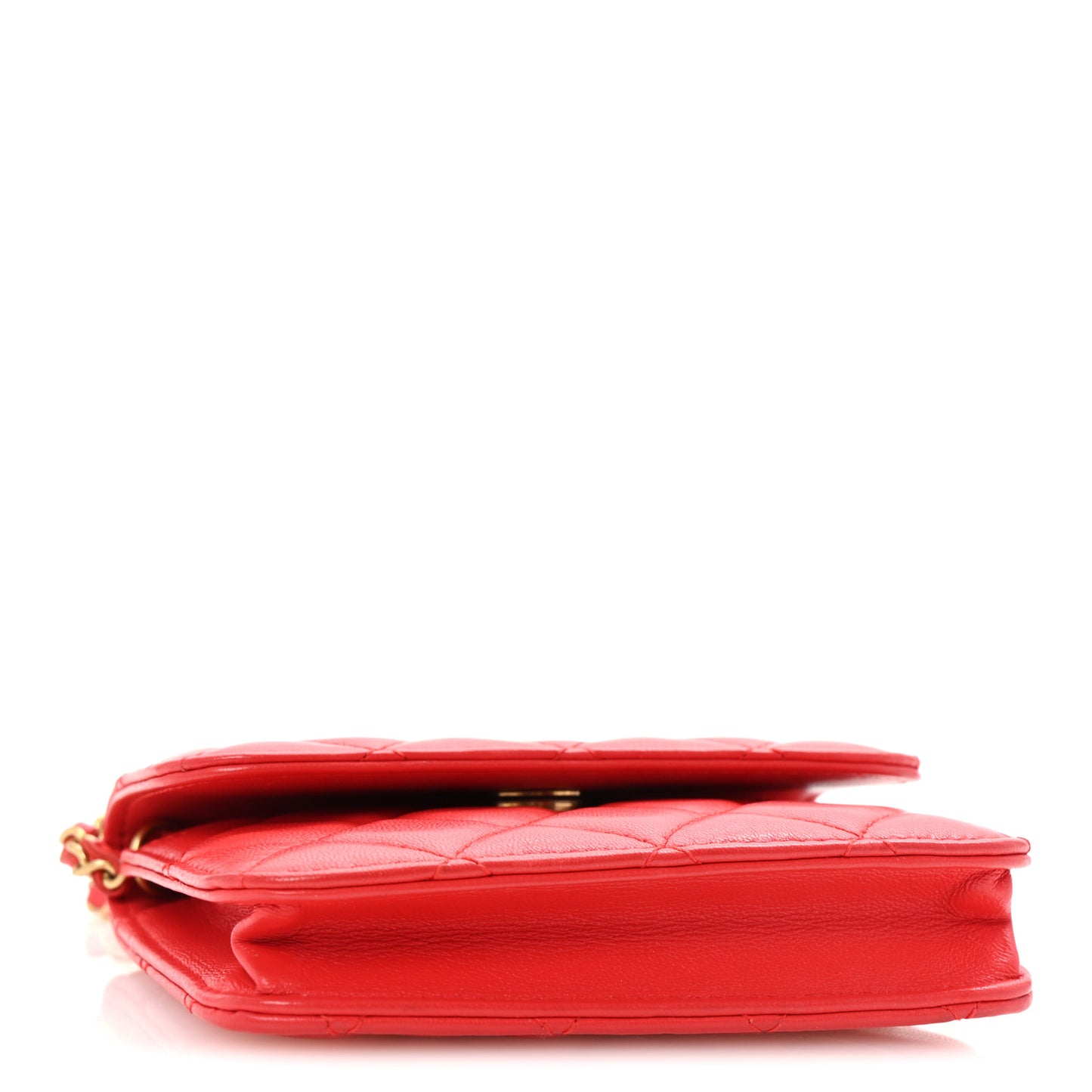 Lambskin Quilted Pearl Crush Clutch With Chain Red