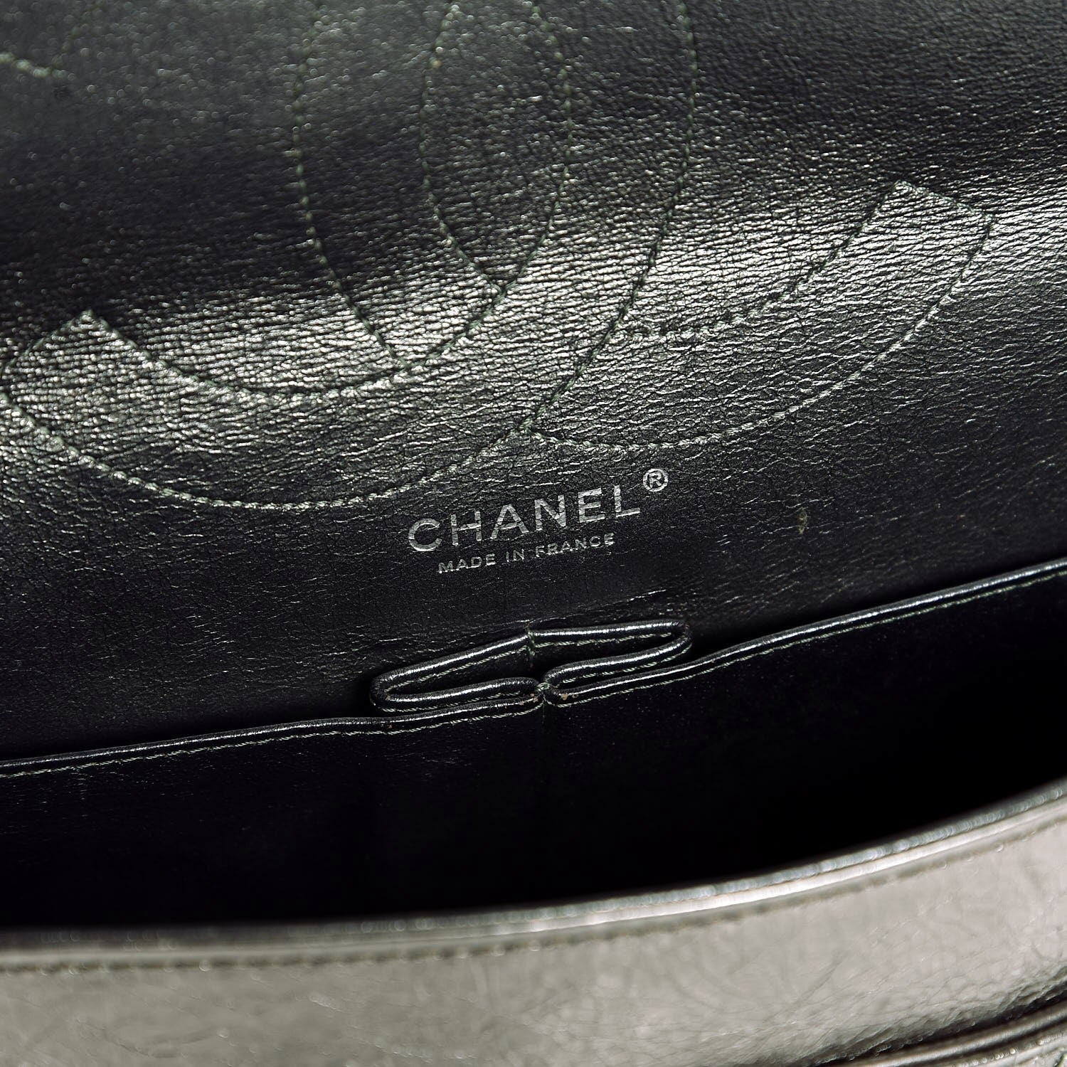 Chanel Metallic Aged Calfskin Quilted 2.55 Reissue 227 Flap Green 7 of 8