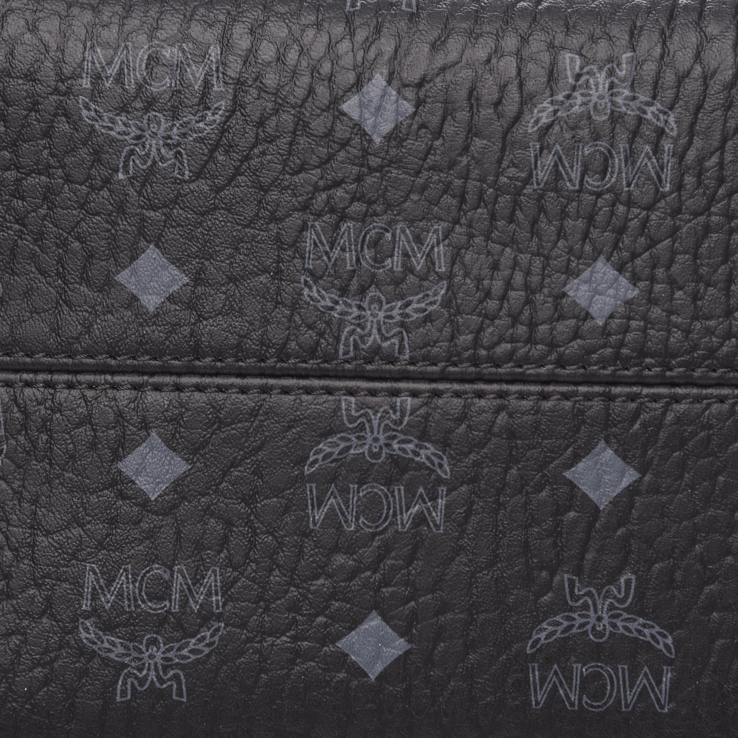 MCM Visetos Medium Klara Hobo Red Black 10 of 12