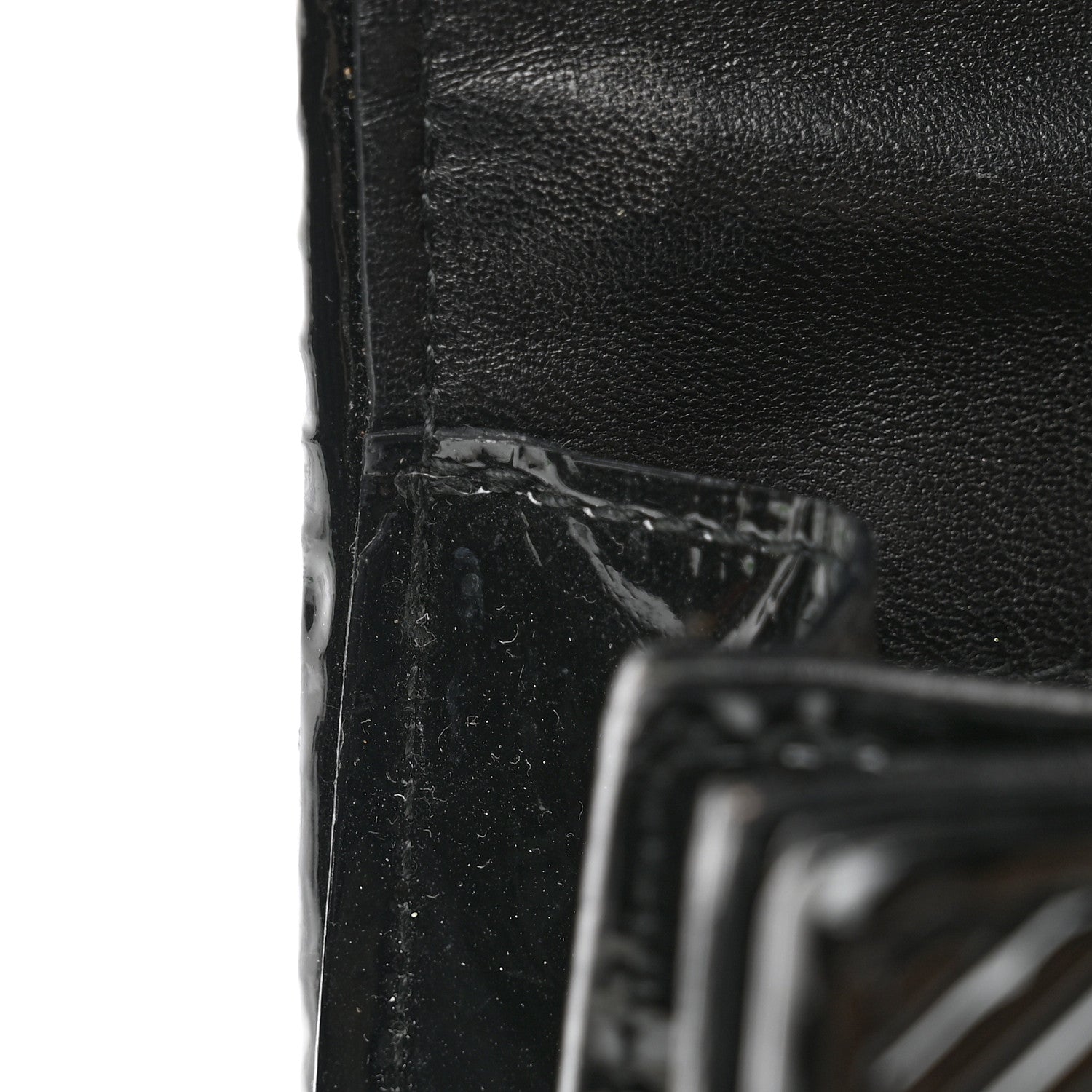 Bottega Veneta Patent Embossed Box Clutch Clutch Black 8 of 8