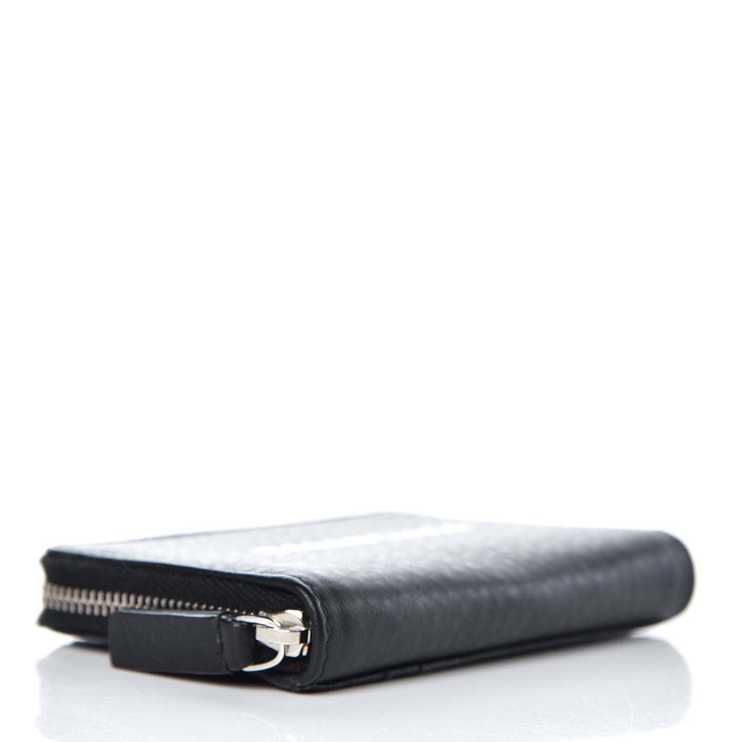 Smooth Calfskin Logo Everyday Zip Around Card Holder Black White