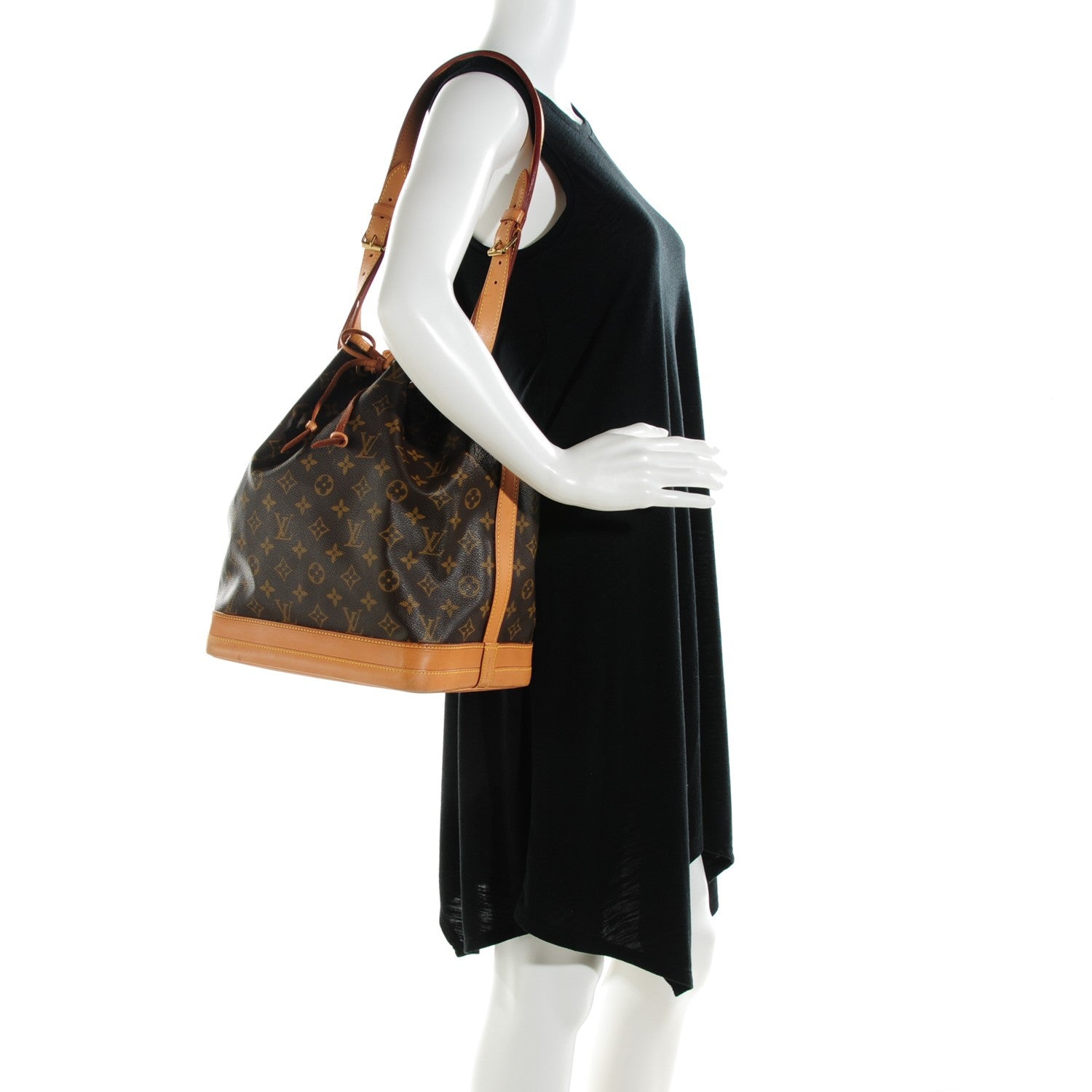 Louis Vuitton Monogram Noe 2 of 14