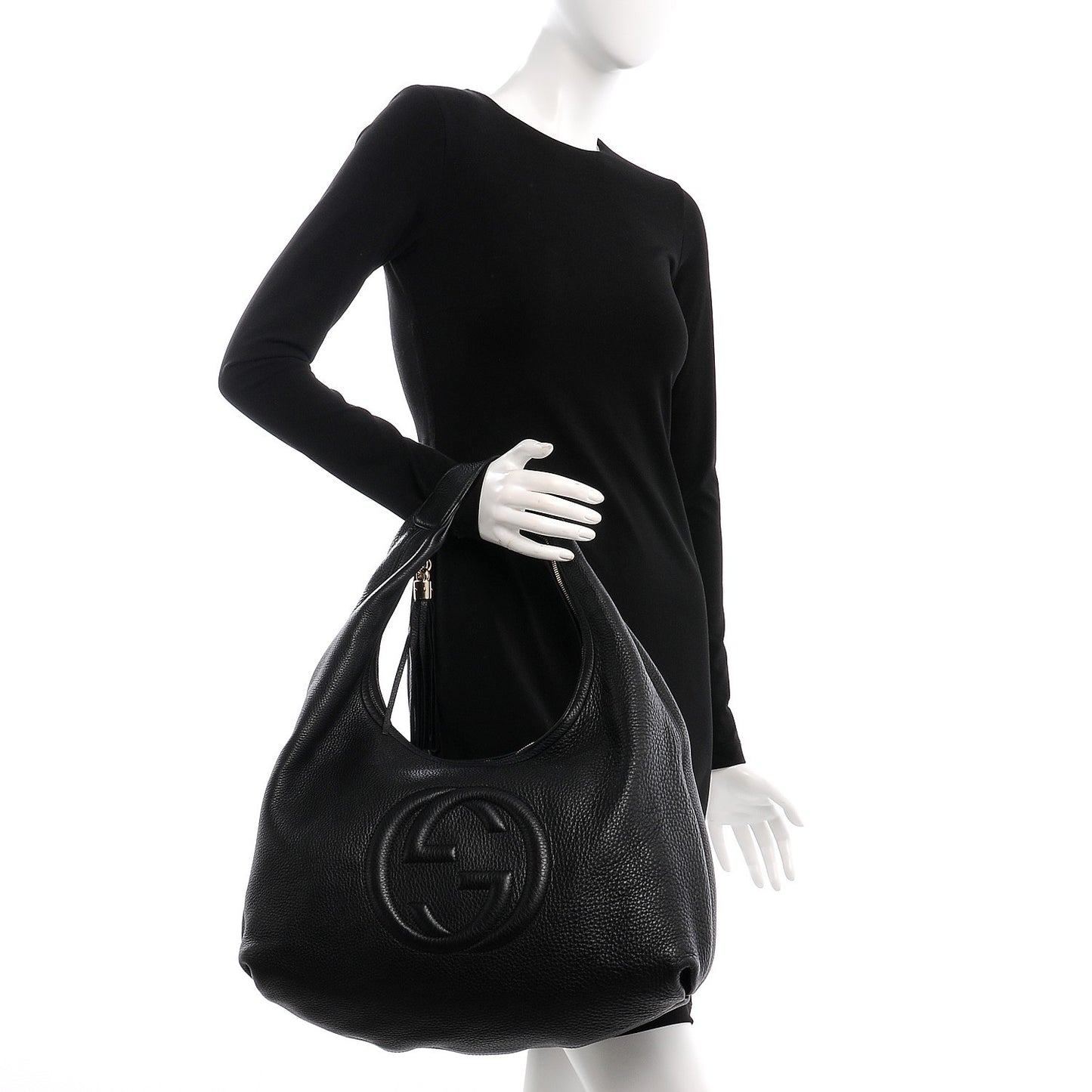 Pebbled Calfskin Large Soho Hobo Black