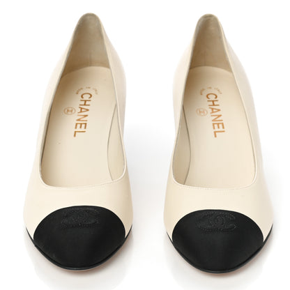 Chanel Lambskin Grosgrain Pearl Cap Toe CC Pumps 39 Ivory Black 2 of 13