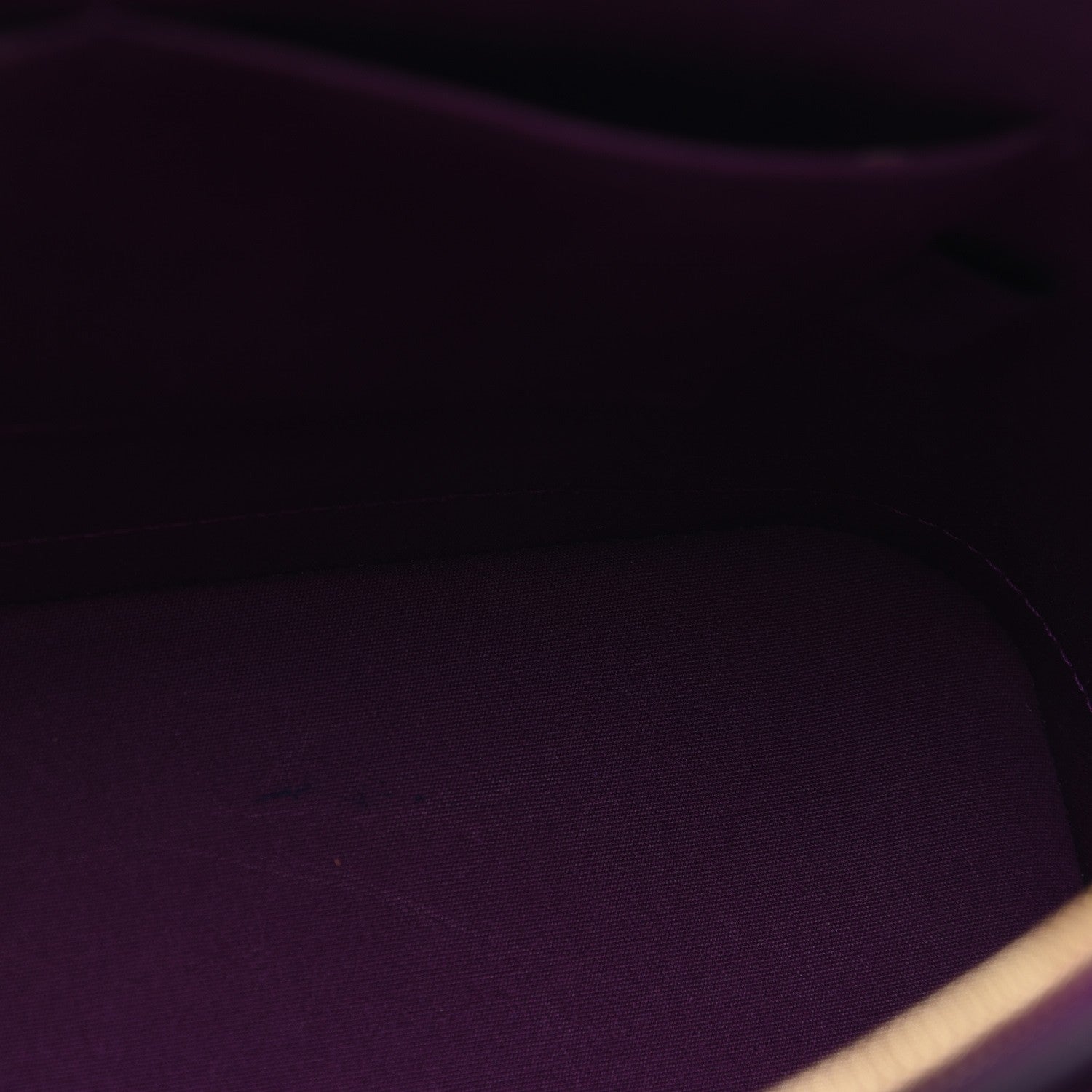 Louis Vuitton Vernis Alma MM Amethyste 8 of 8