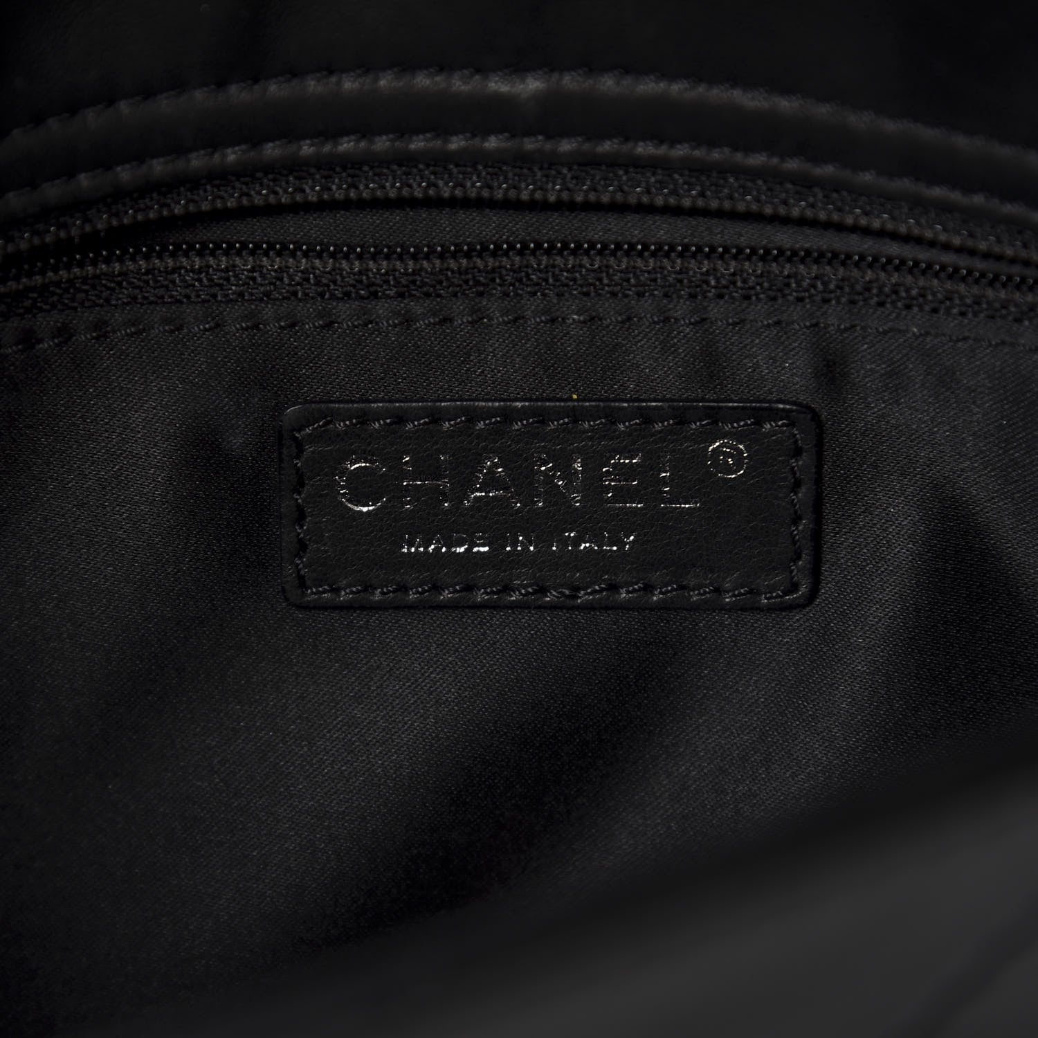 Chanel Lambskin Medium Ultimate Stitch Flap Black 9 of 12