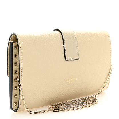 Valentino Garavani Pebbled Calfskin Rockstud Chain Clutch Light Ivory 3 of 10