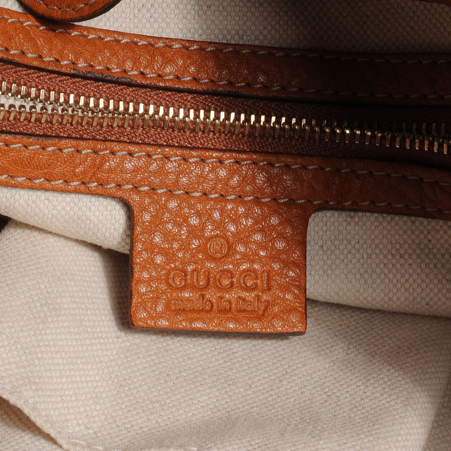 Leather Heritage Medium Shoulder Bag Light Tobacco
