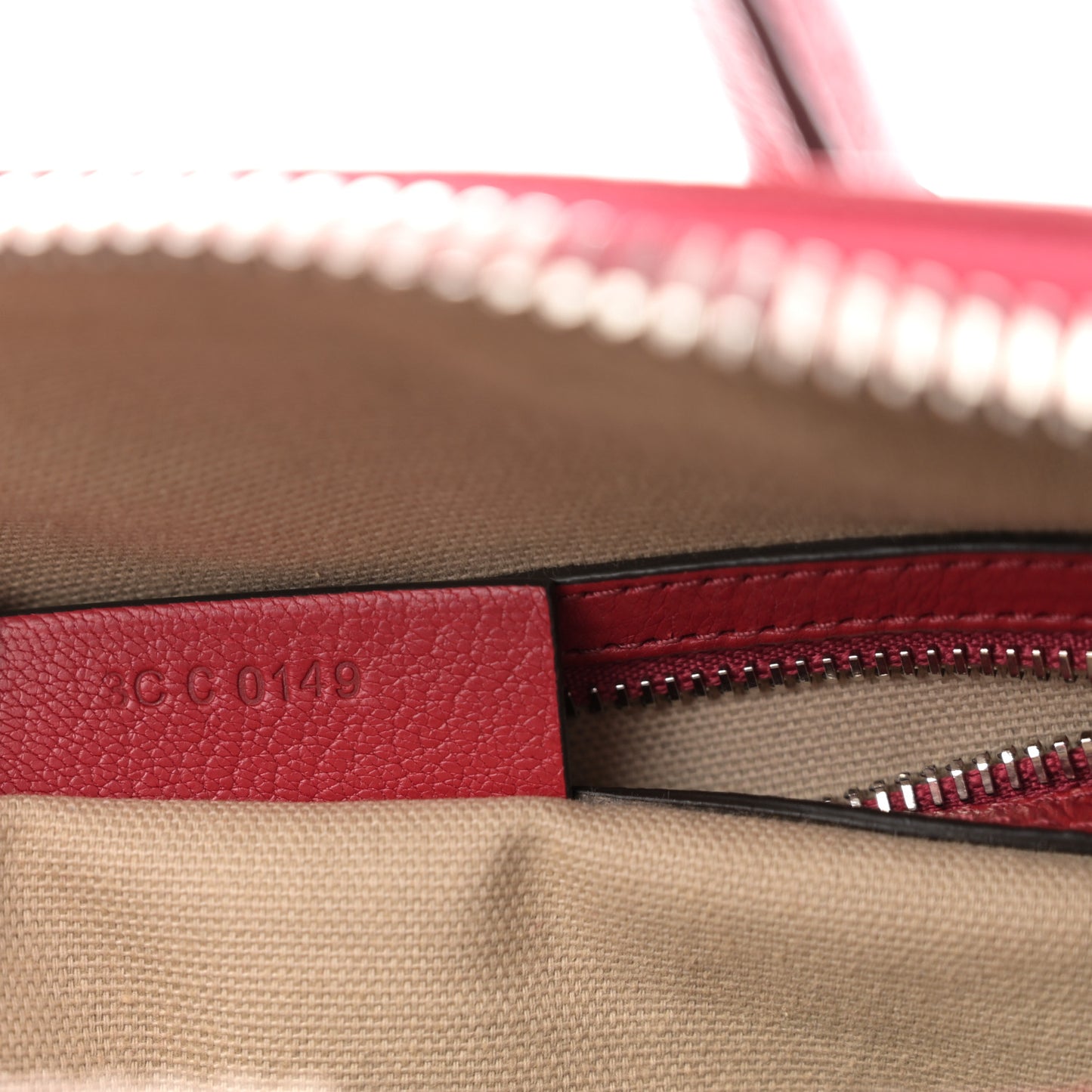 Sugar Goatskin Small Antigona Vermillon