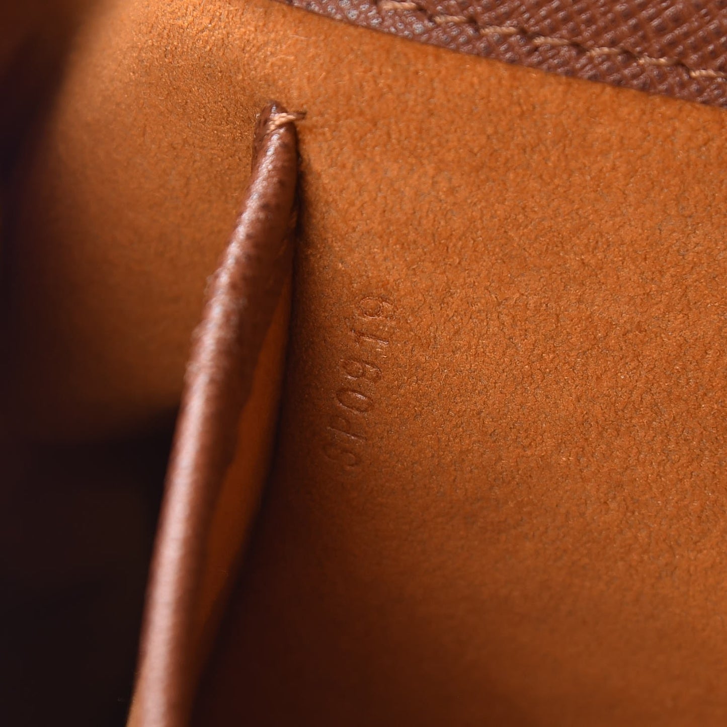 Monogram Musette Tango
