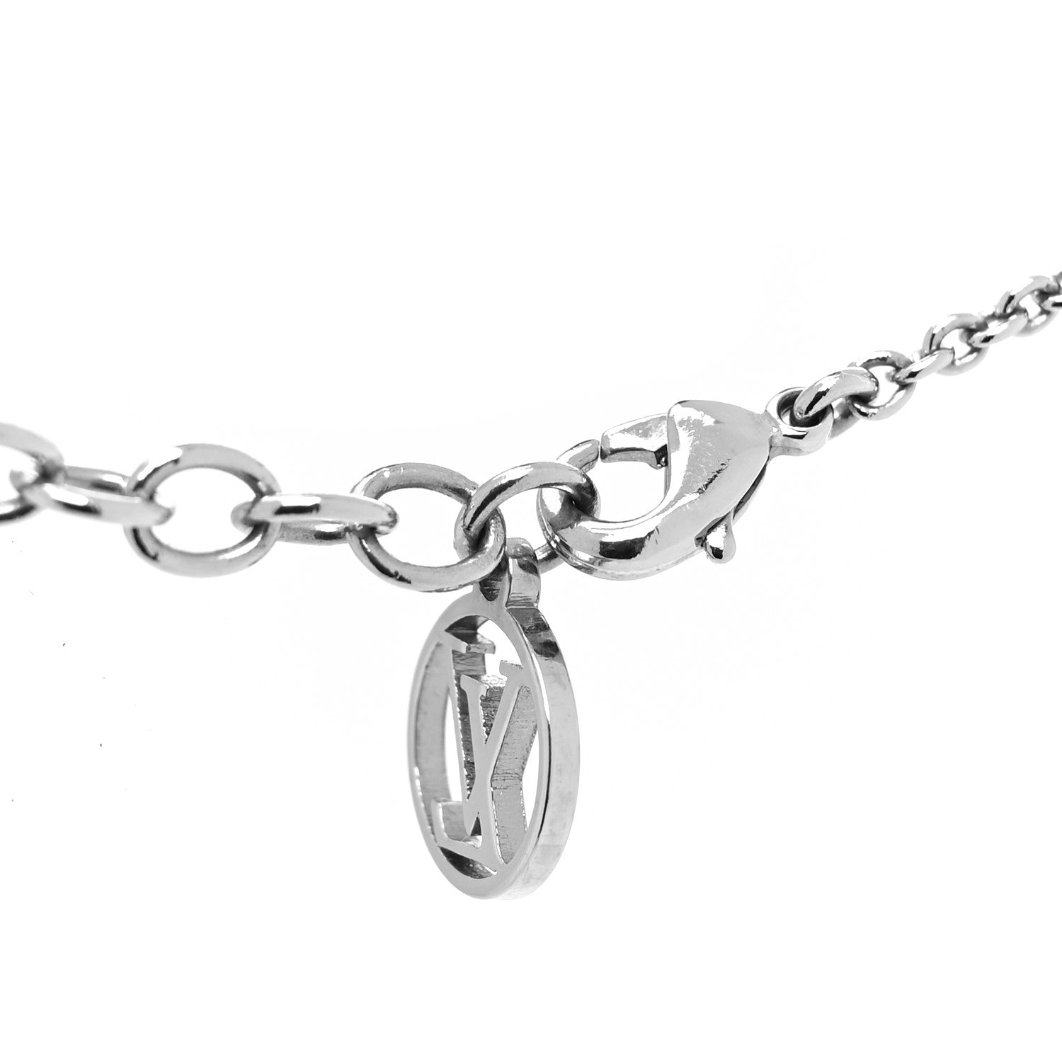 Louis Vuitton Metal Essential V Supple Necklace Silver 4 of 6