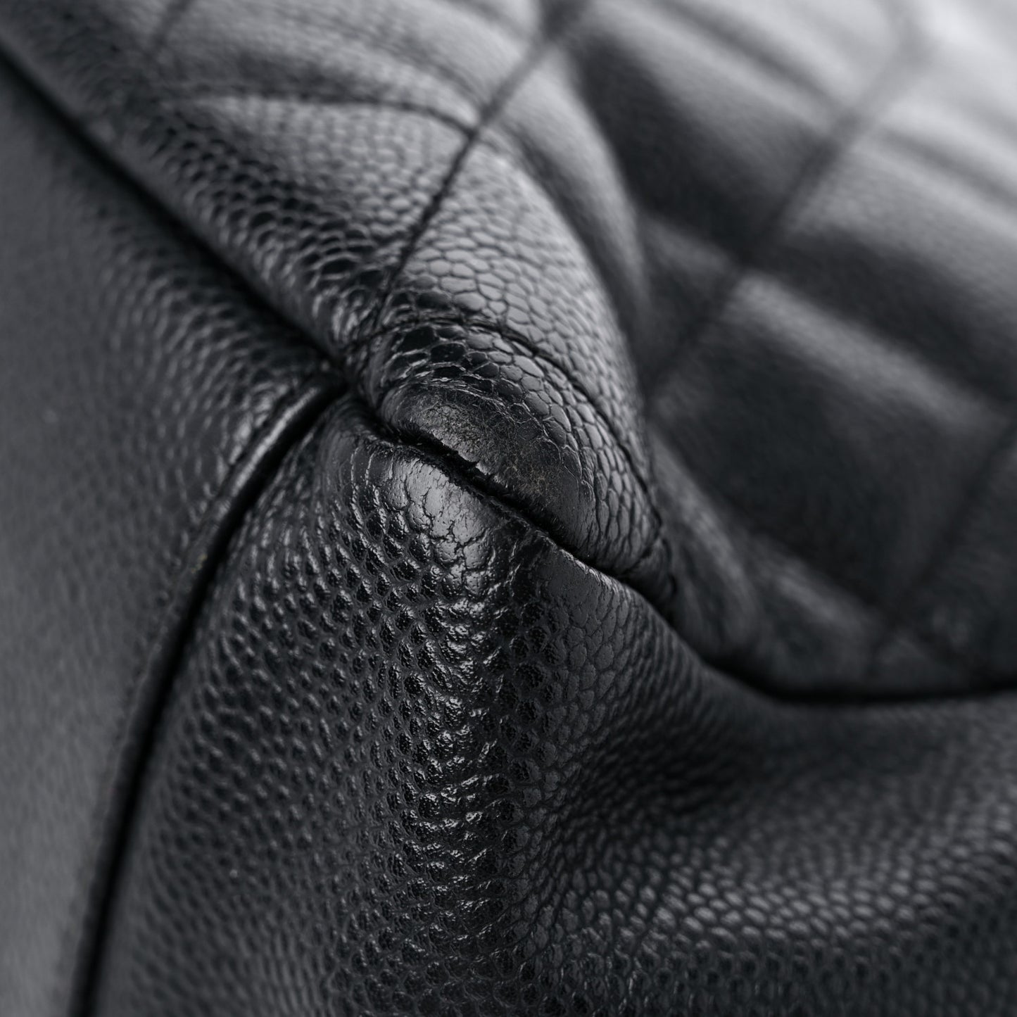 Caviar Quilted Grand Shopping Tote GST Black