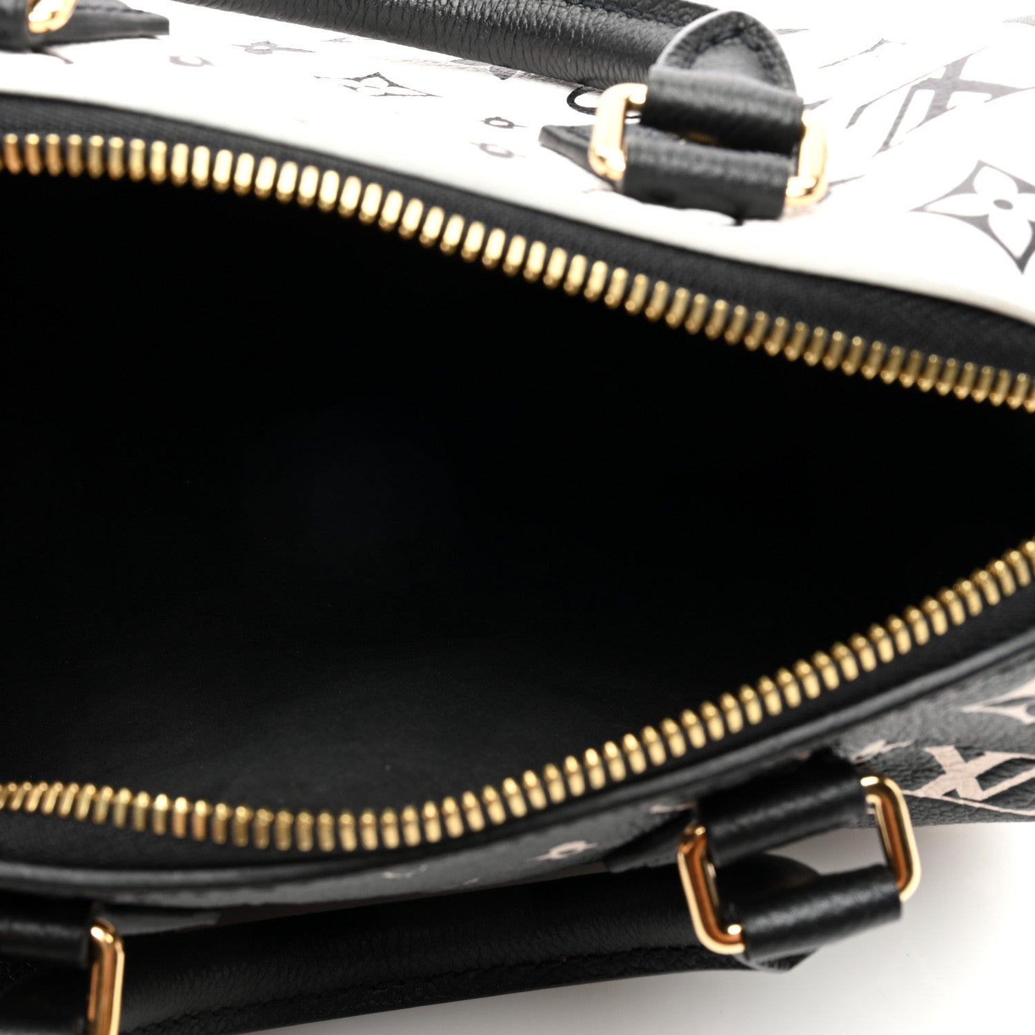 Louis Vuitton Empreinte Monogram Spring in the City Speedy Bandouliere 20 Black White Pink 5 of 9