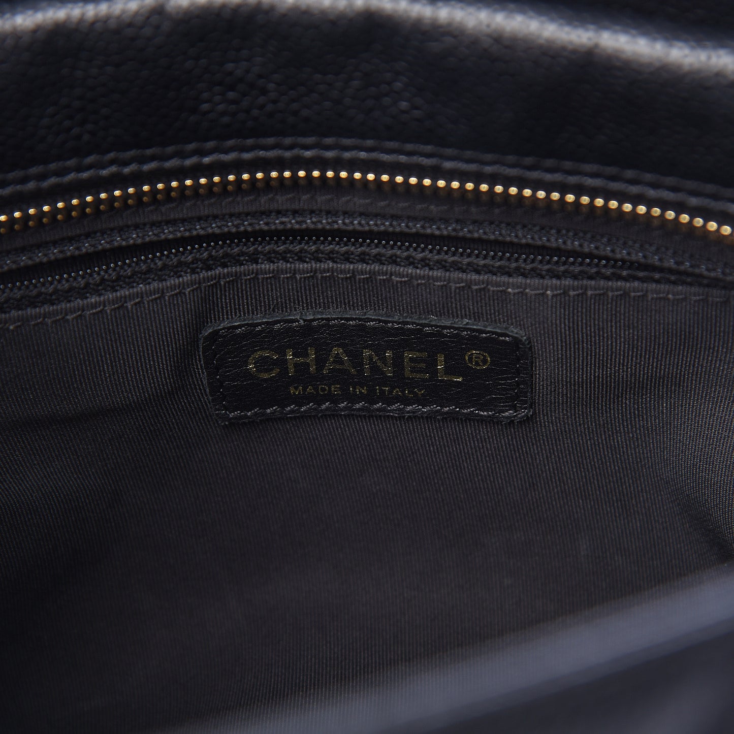 Caviar Quilted Petit Timeless Tote PTT Black
