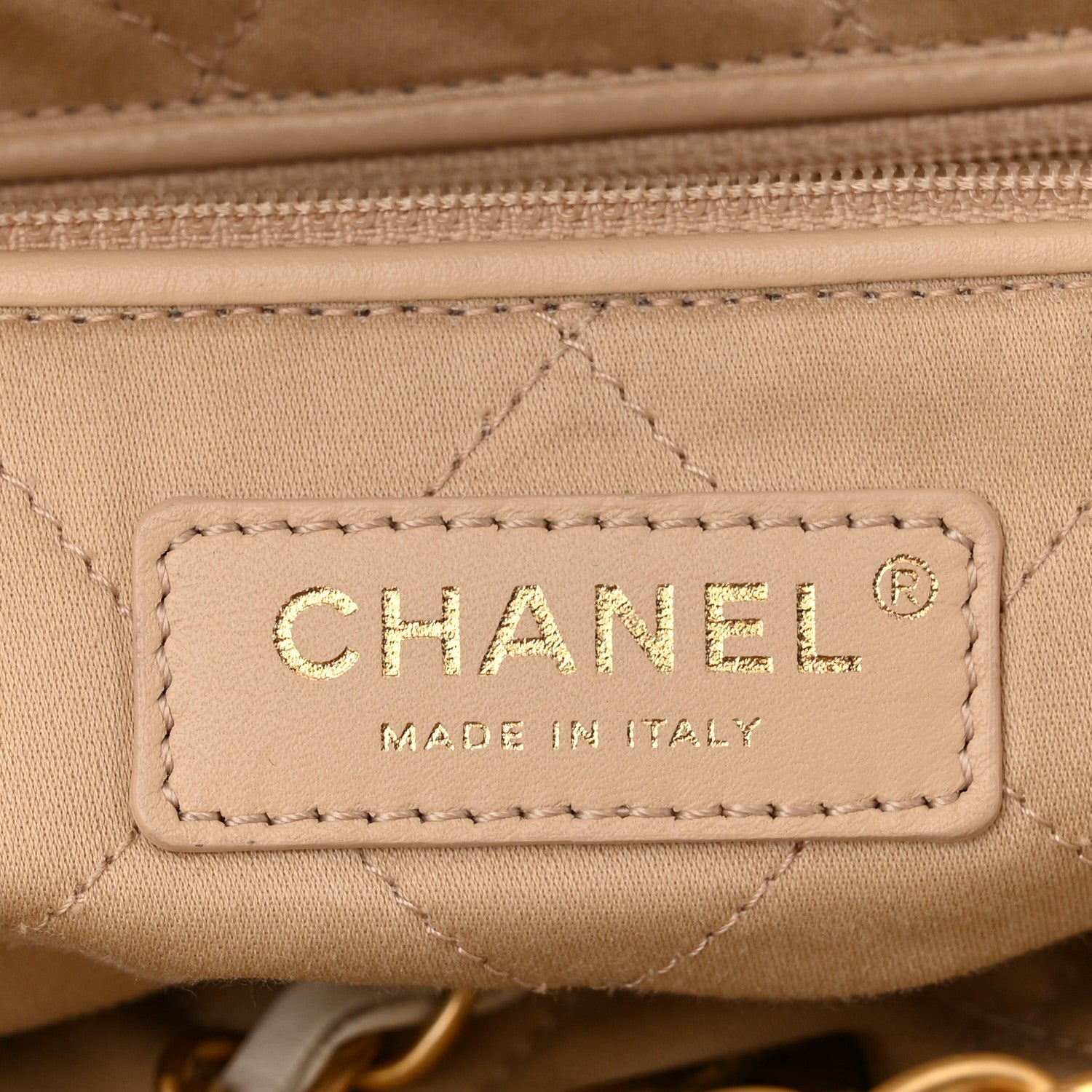 Chanel Shiny Calfskin Quilted Small Chanel 22 White 6 of 11