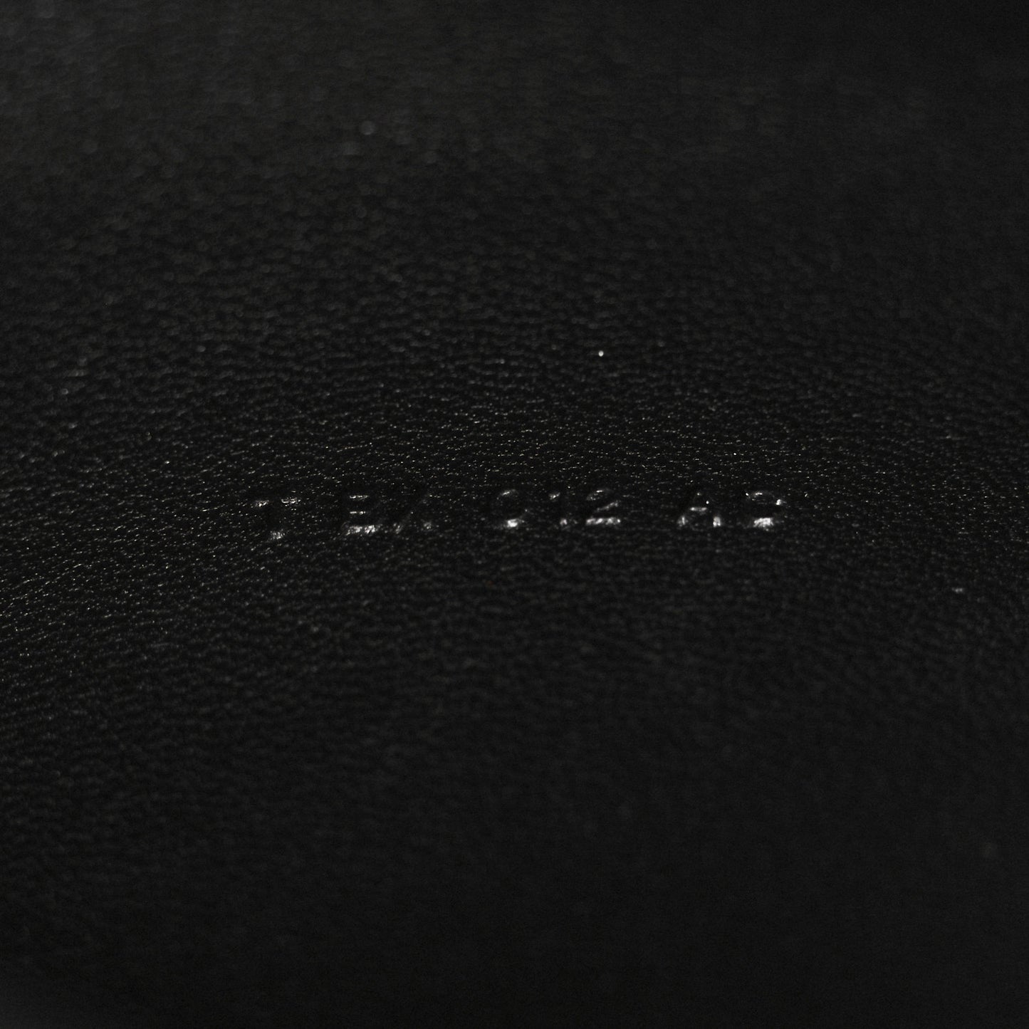 Togo Dogon Duo Wallet Black