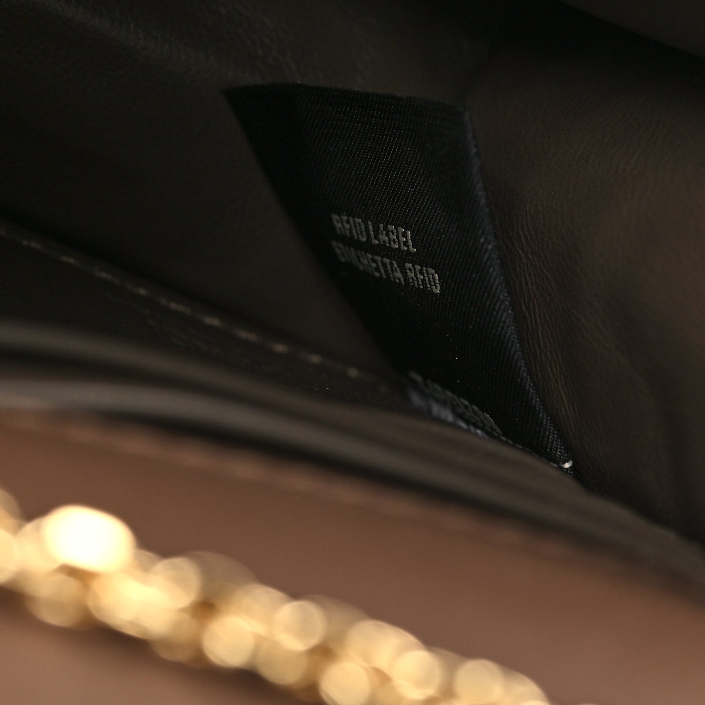 Vitello Ceylon Bi-Color FF 1974 Embossed FF Diamonds Chain Wallet Maya Black