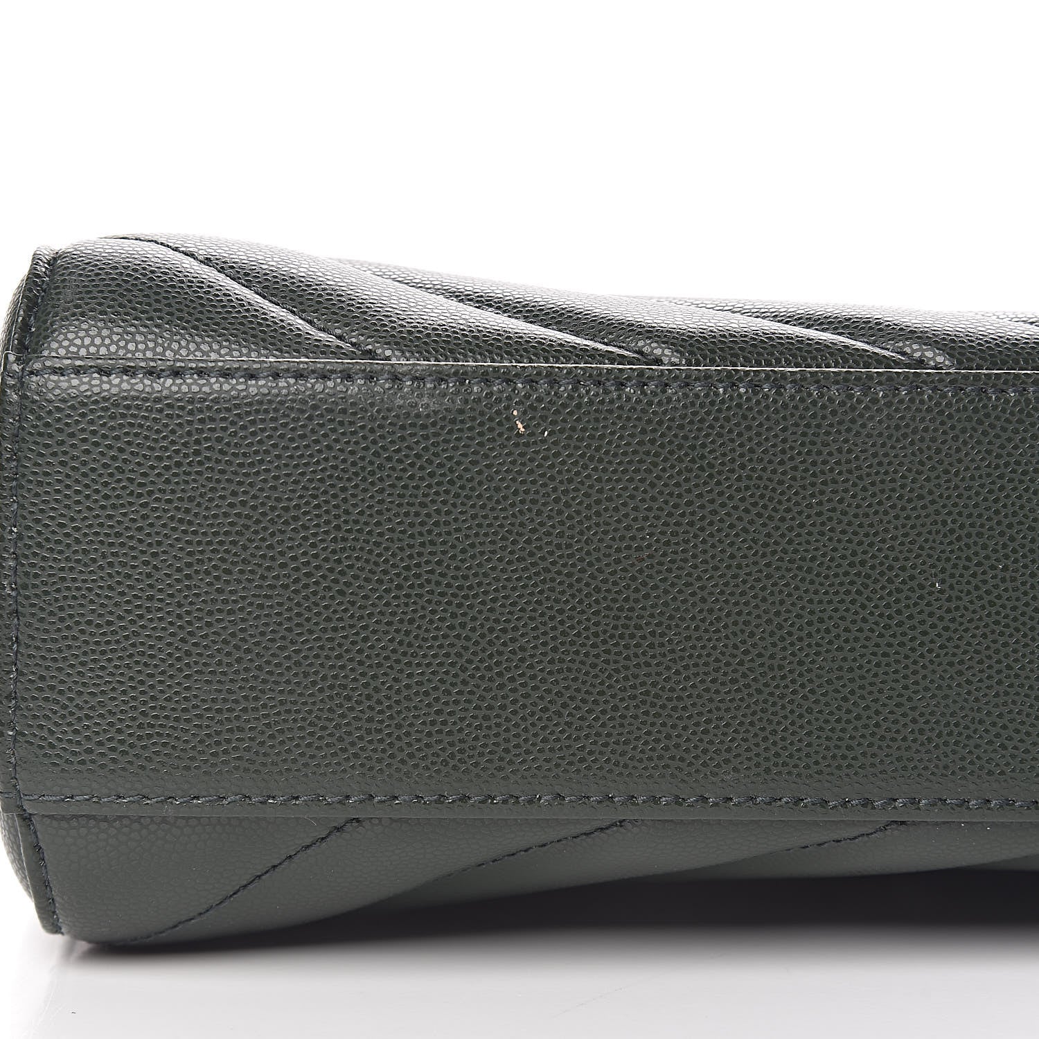 Saint Laurent Grain de Poudre Matelasse Chevron Medium Tribeca Shopping Bag Vert Fonce 10 of 13