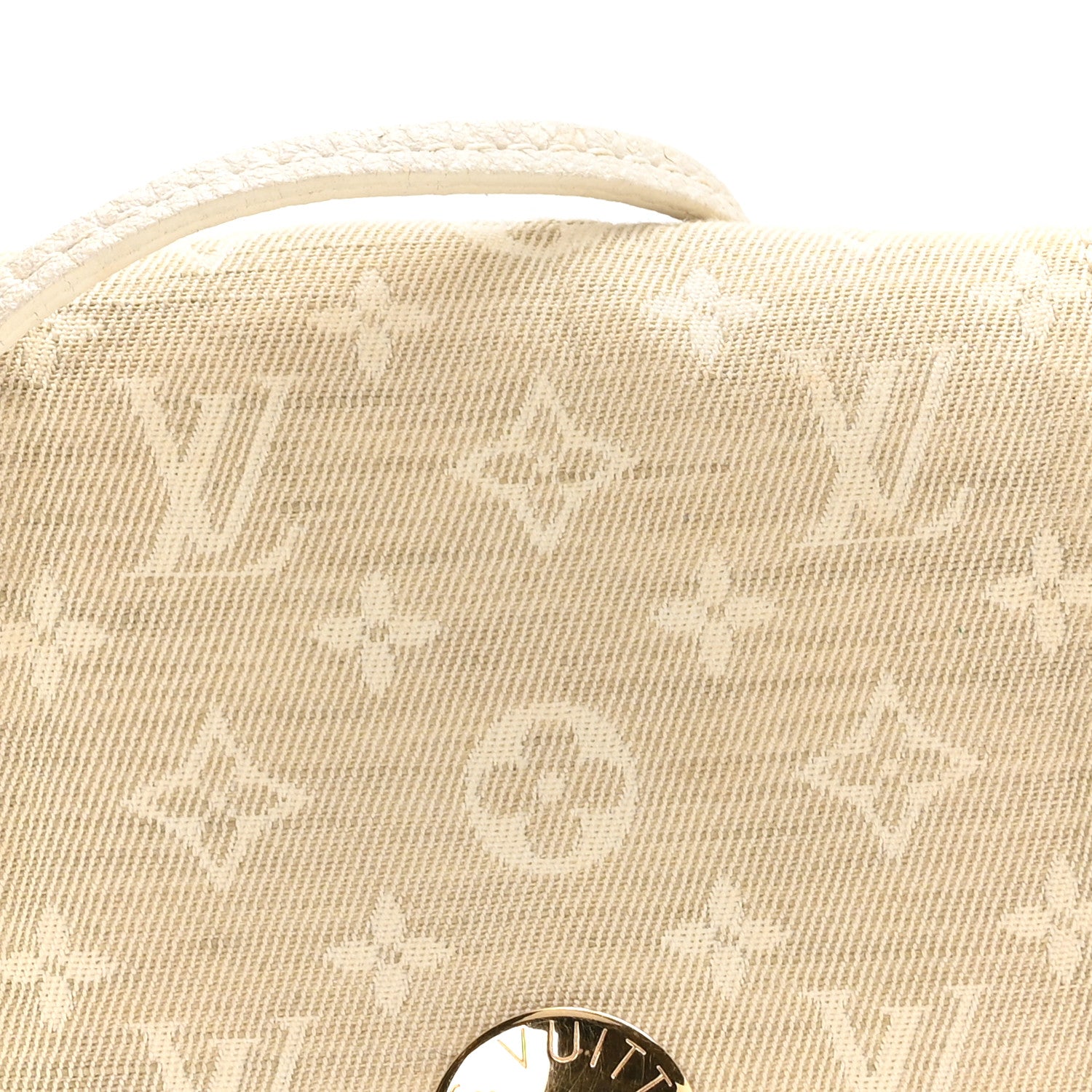 Louis Vuitton Monogram Mini Lin Pochette Cancun Dune 7 of 9