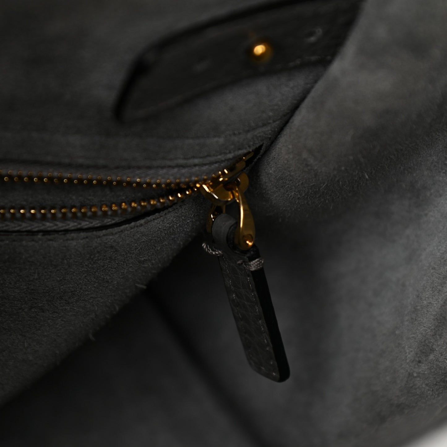 Grained Calfskin Small My Rockstud Frame Bag Gray