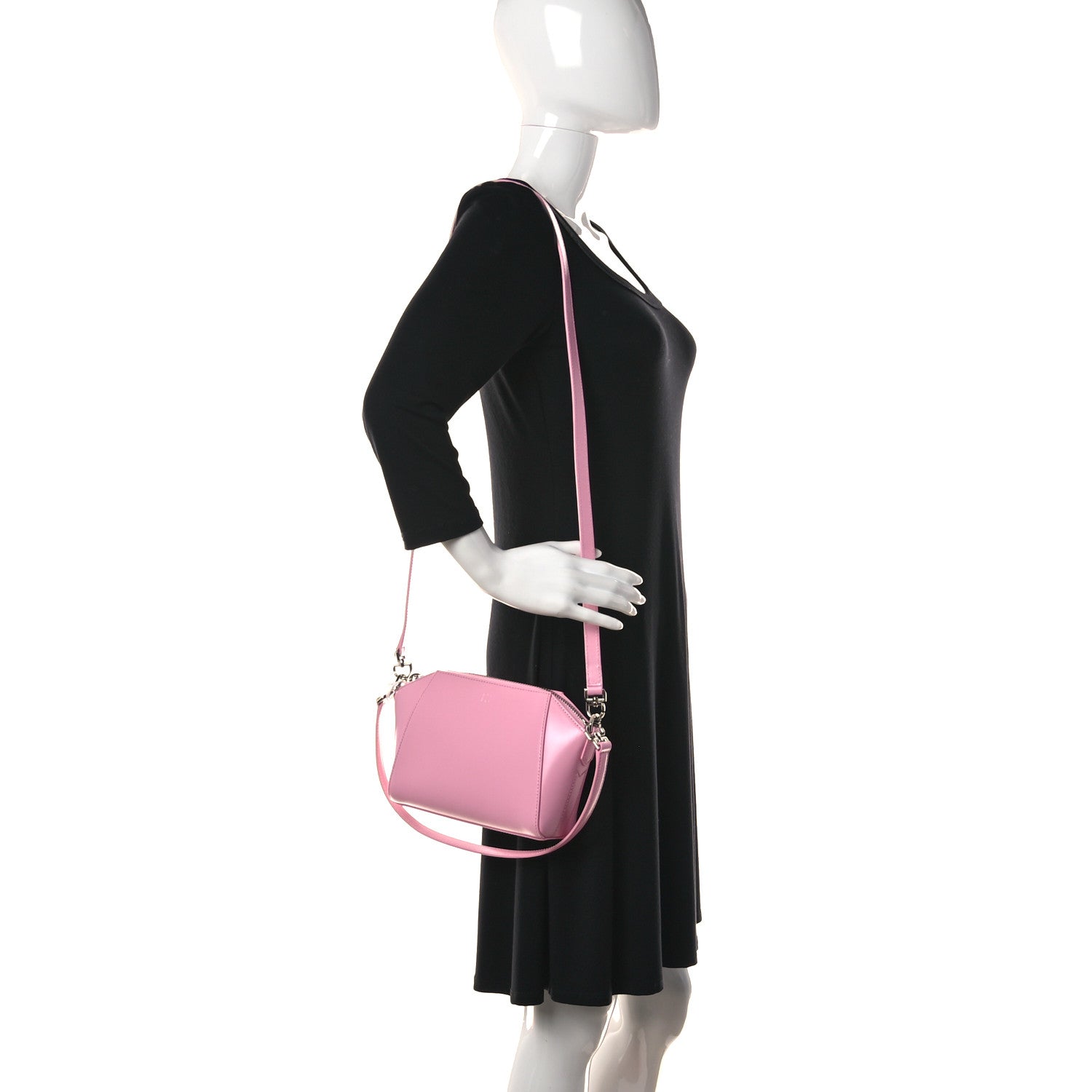 Givenchy Box Calfskin Antigona XS Baby Pink 2 of 18