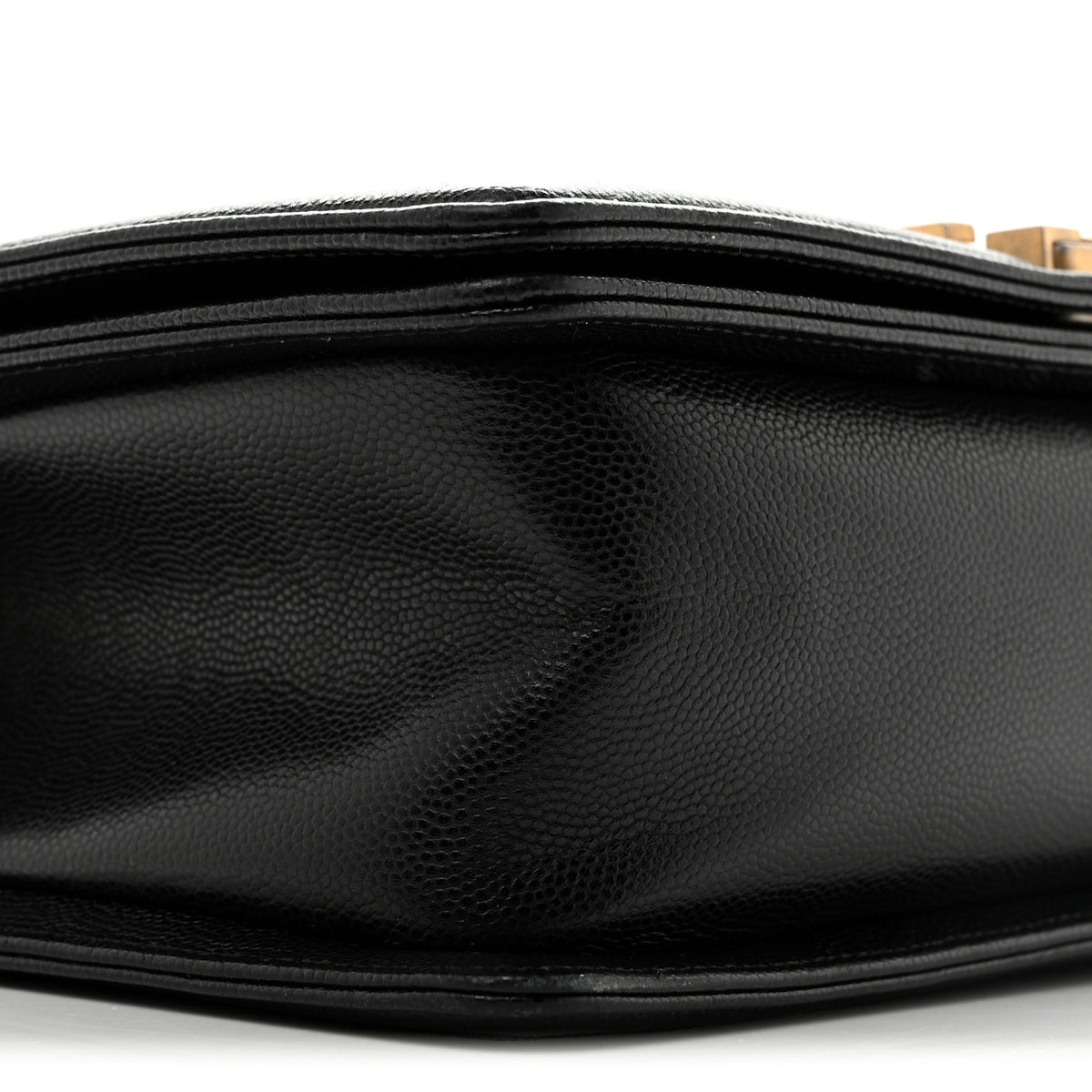 Caviar Quilted Medium Boy Flap Black