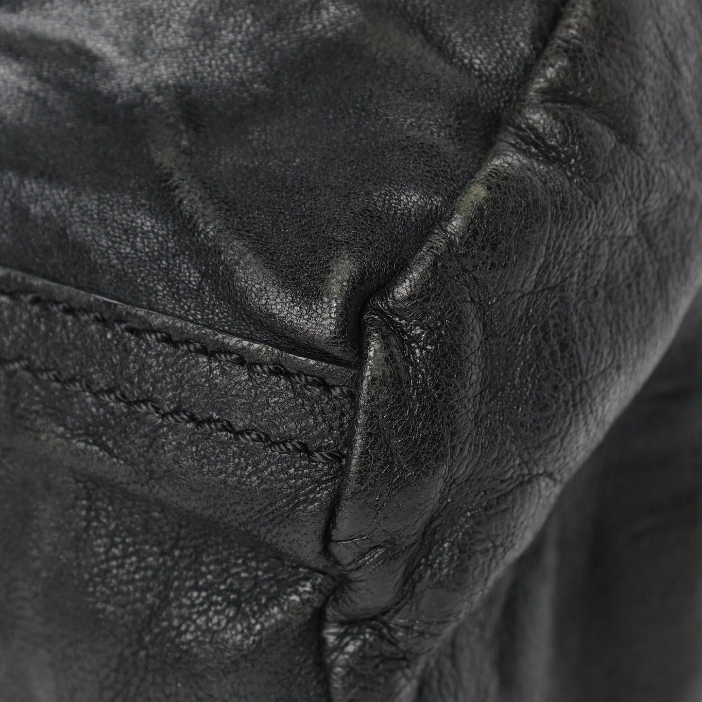 Tumbled Sheepskin Mini Pandora Black