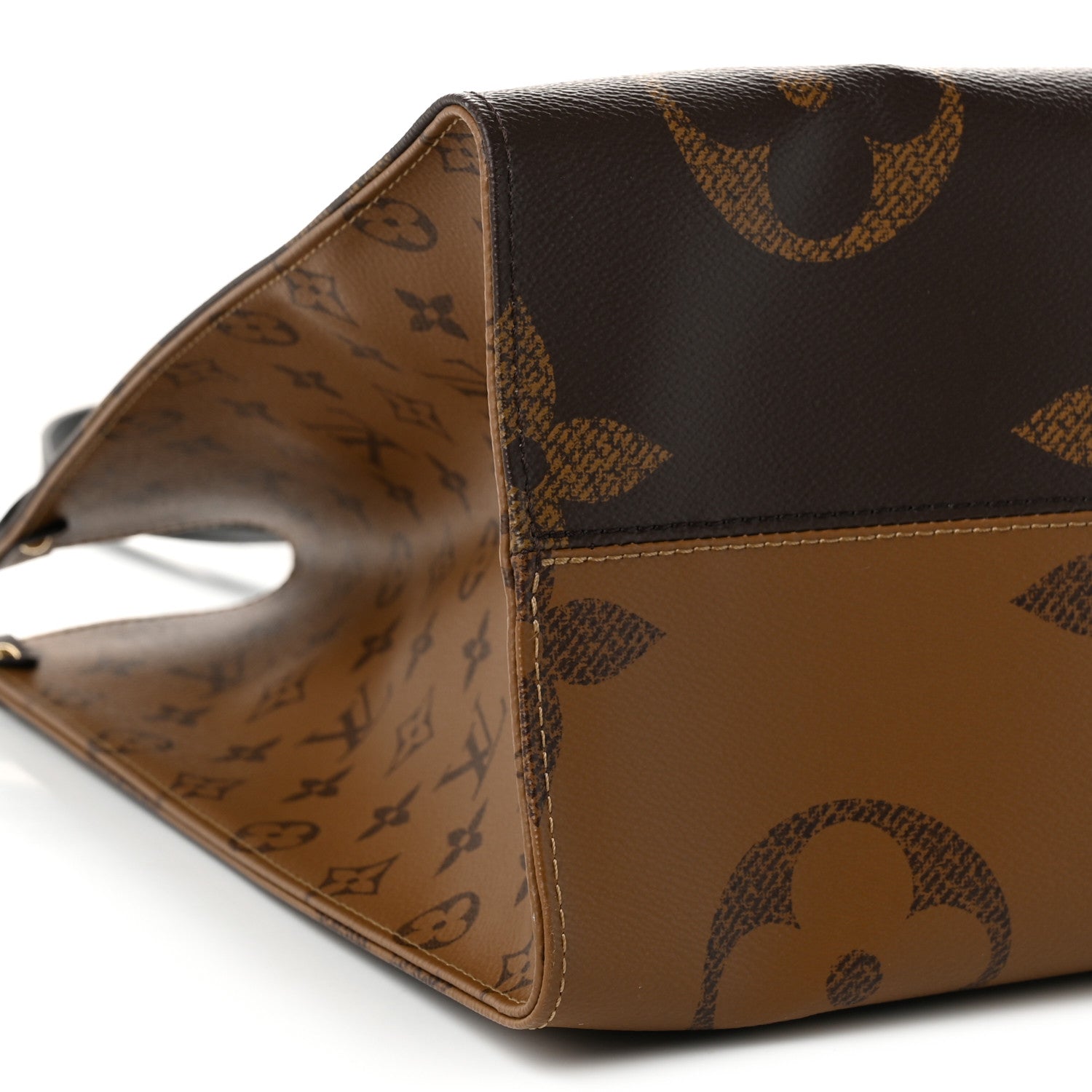 Louis Vuitton Reverse Monogram Giant Onthego GM 8 of 9